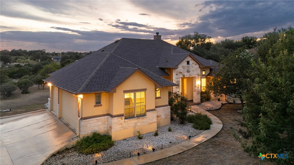1231 Porto Point