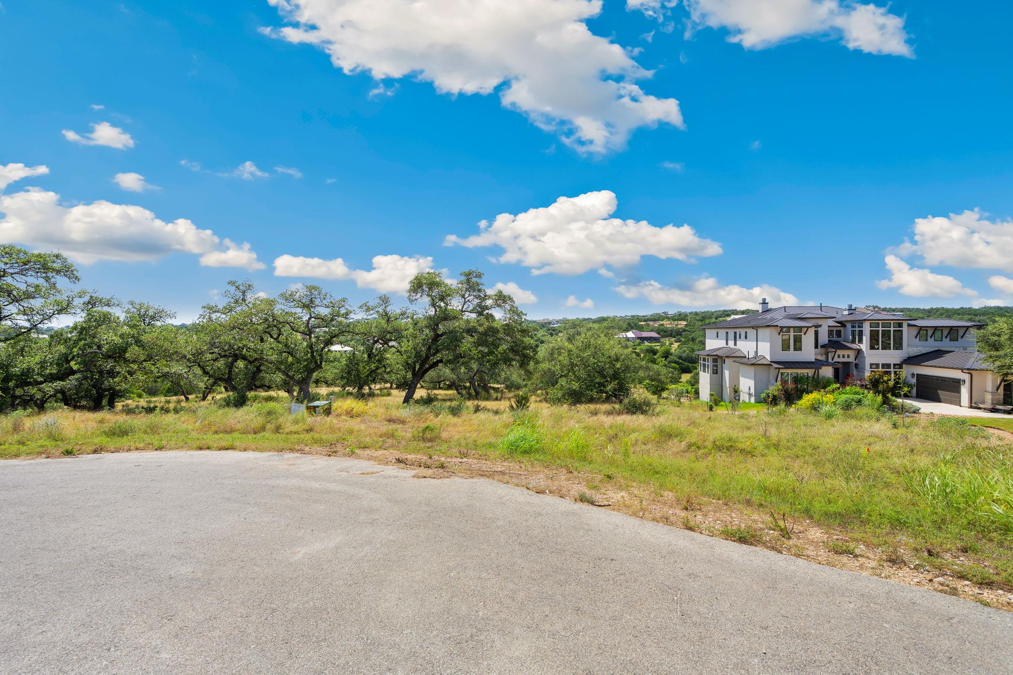 428 Cavy RD