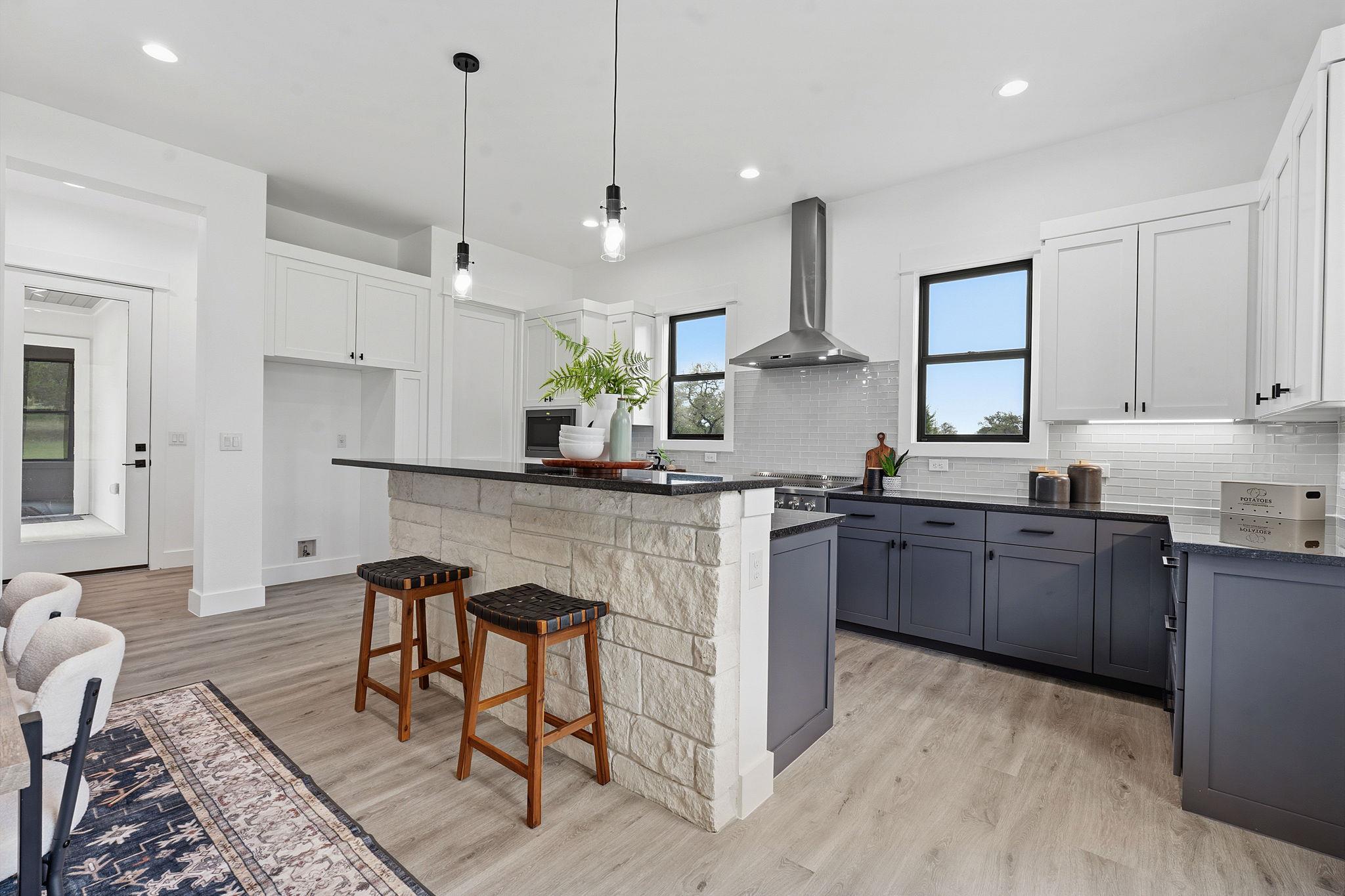 109 Rocky Summit CT