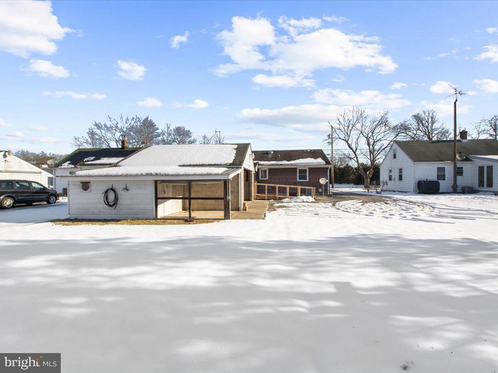 313 Reliance Ave