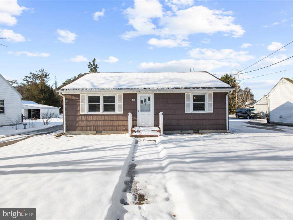 313 Reliance Ave