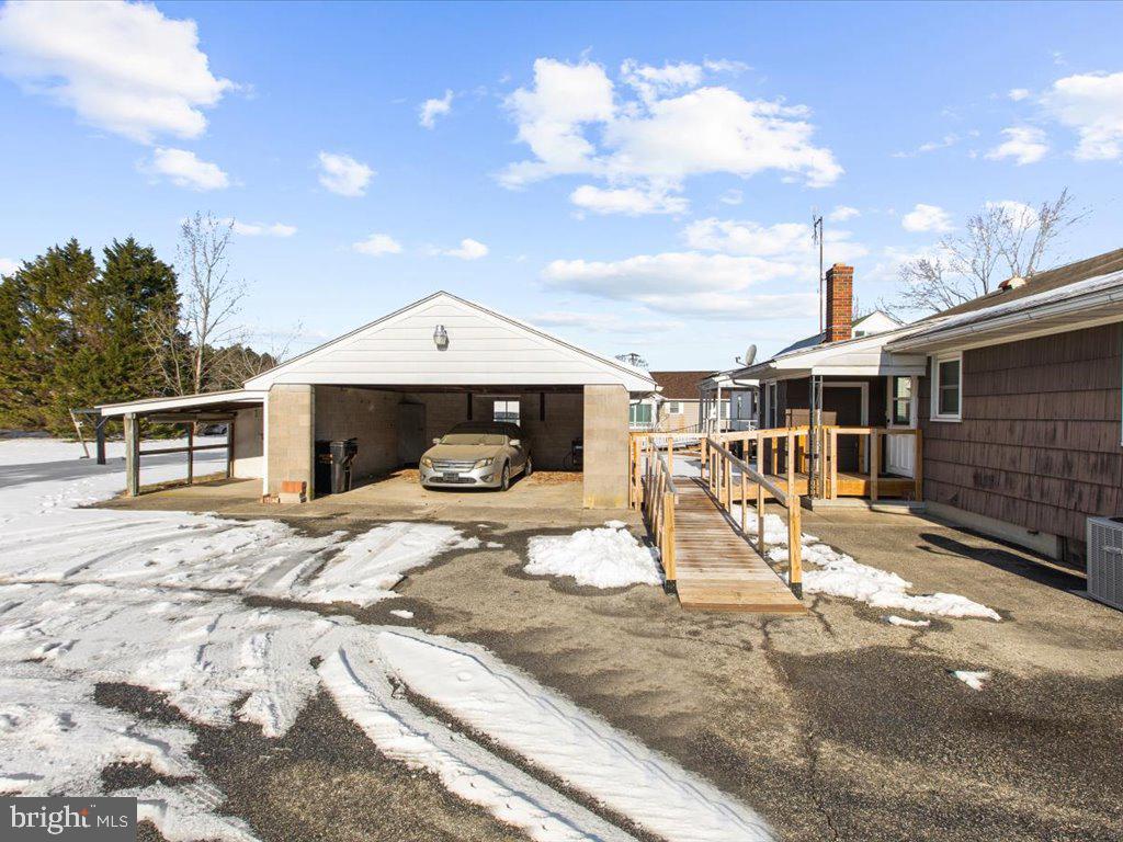313 Reliance Ave