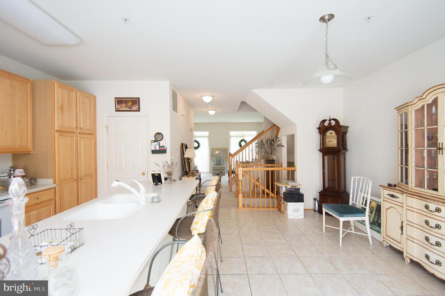411 Waterfield Ct