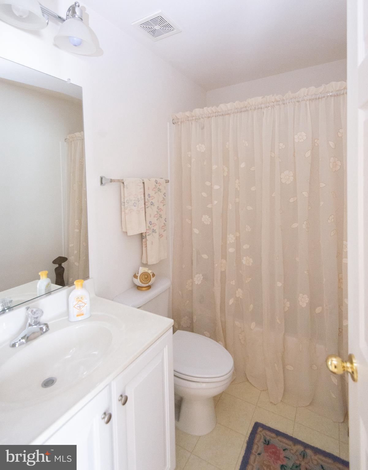 411 Waterfield Ct