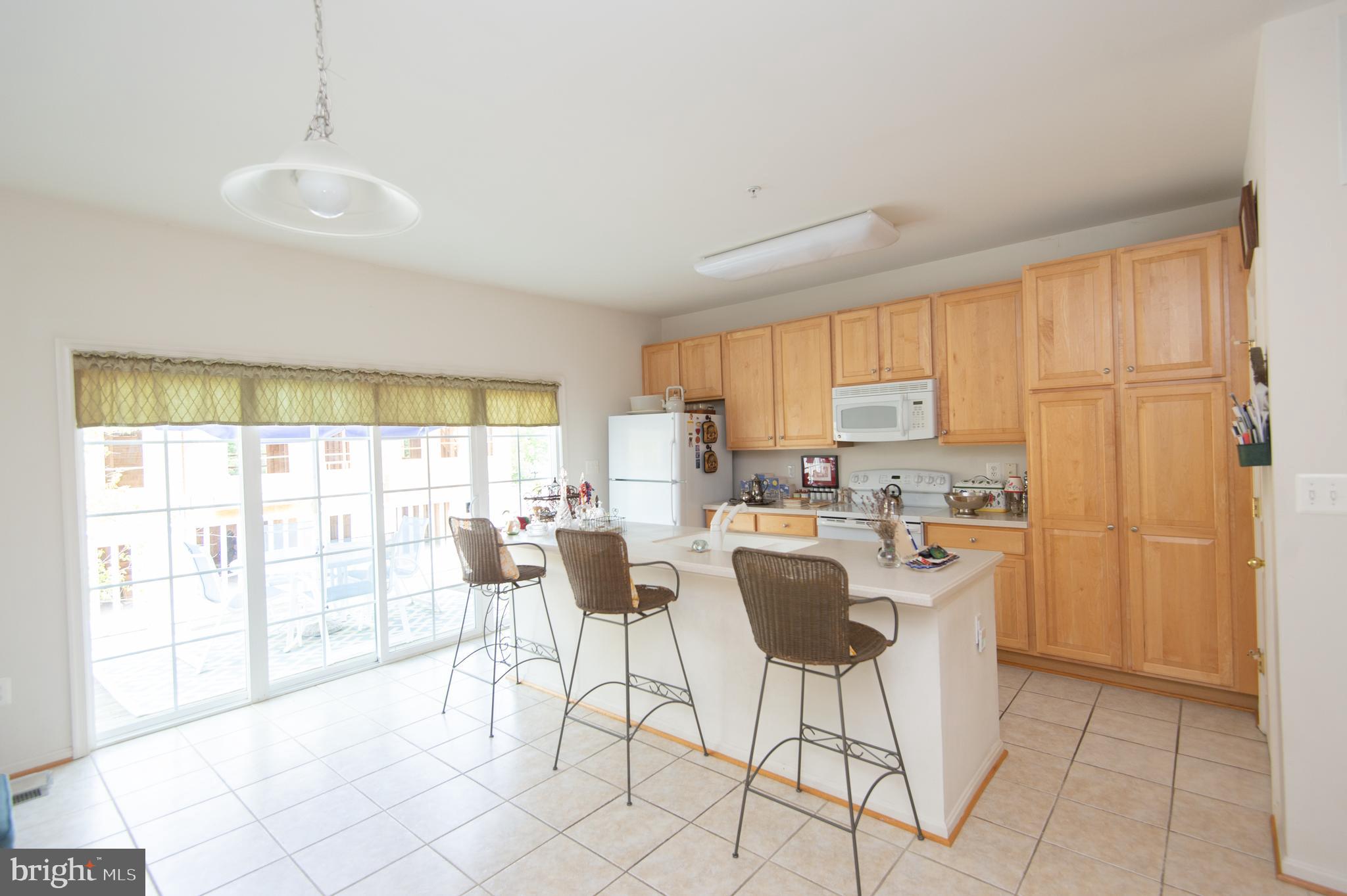 411 Waterfield Ct