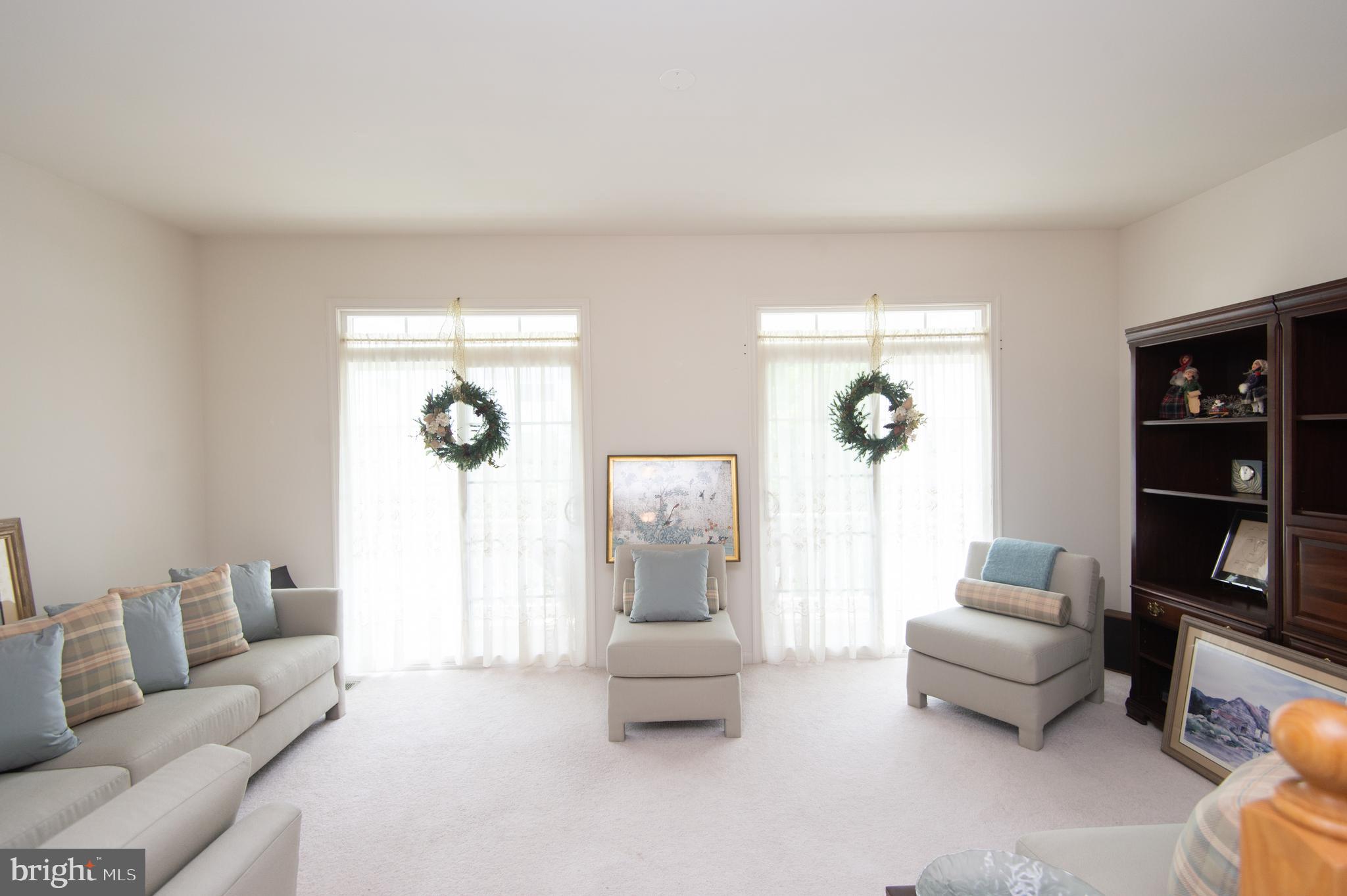 411 Waterfield Ct