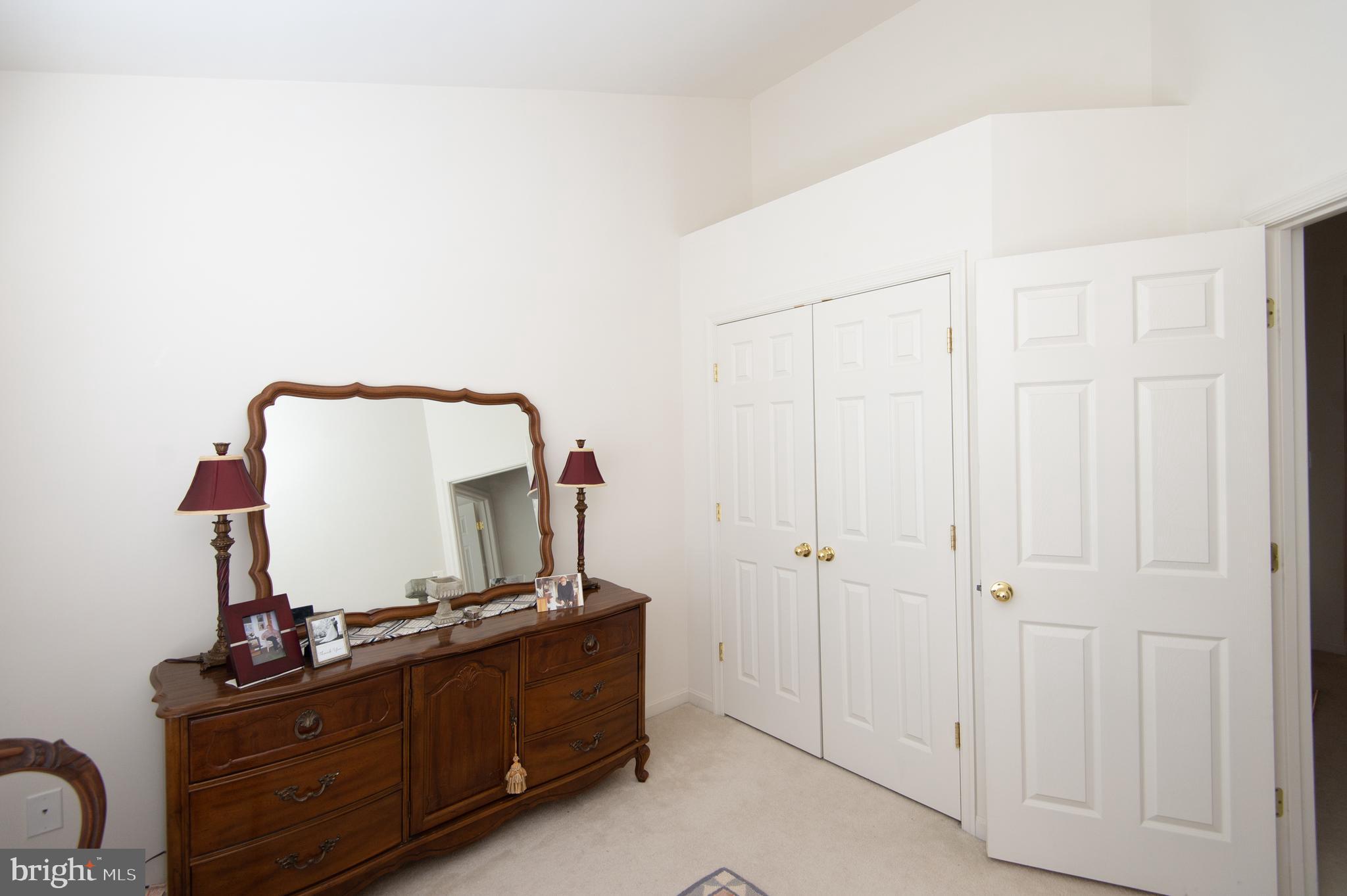 411 Waterfield Ct