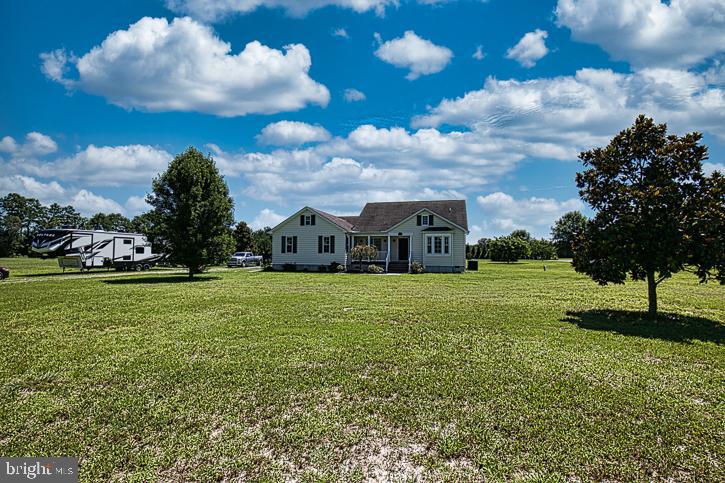 5503 Autumn Grove Rd