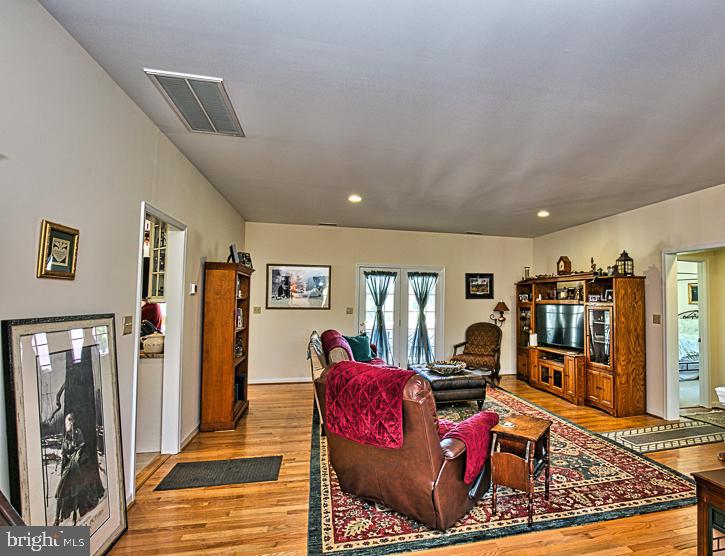 5503 Autumn Grove Rd