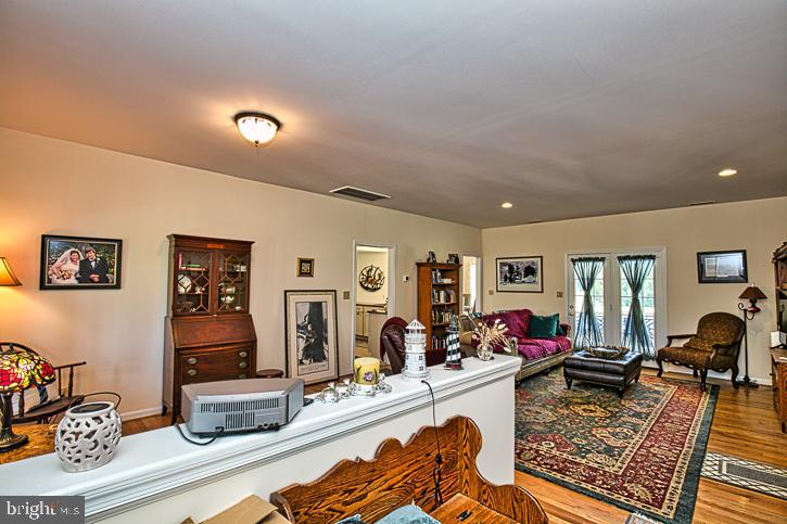 5503 Autumn Grove Rd