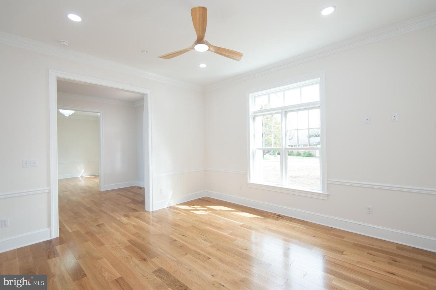 5 Sandy Acres Rd