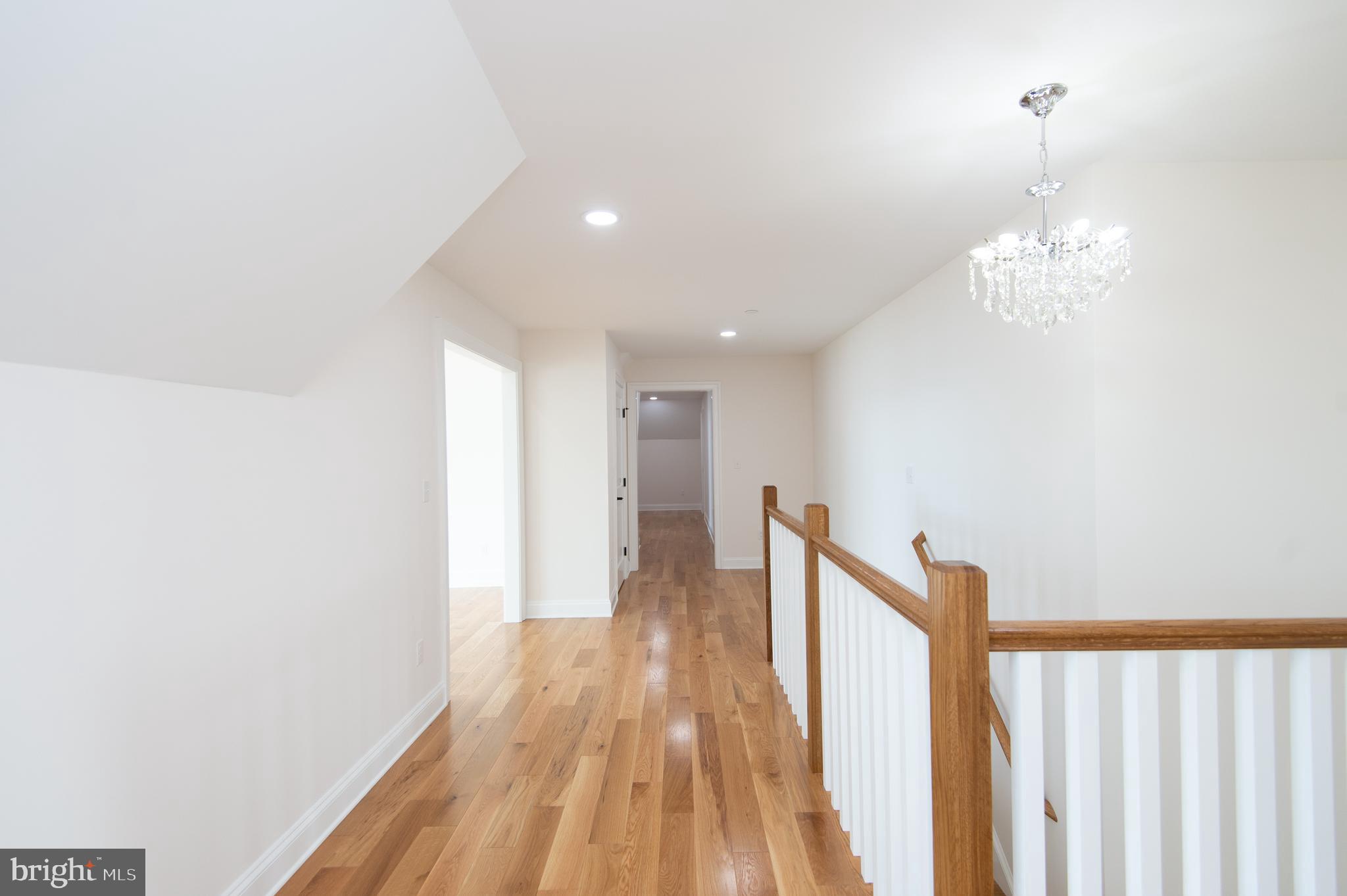 5 Sandy Acres Rd