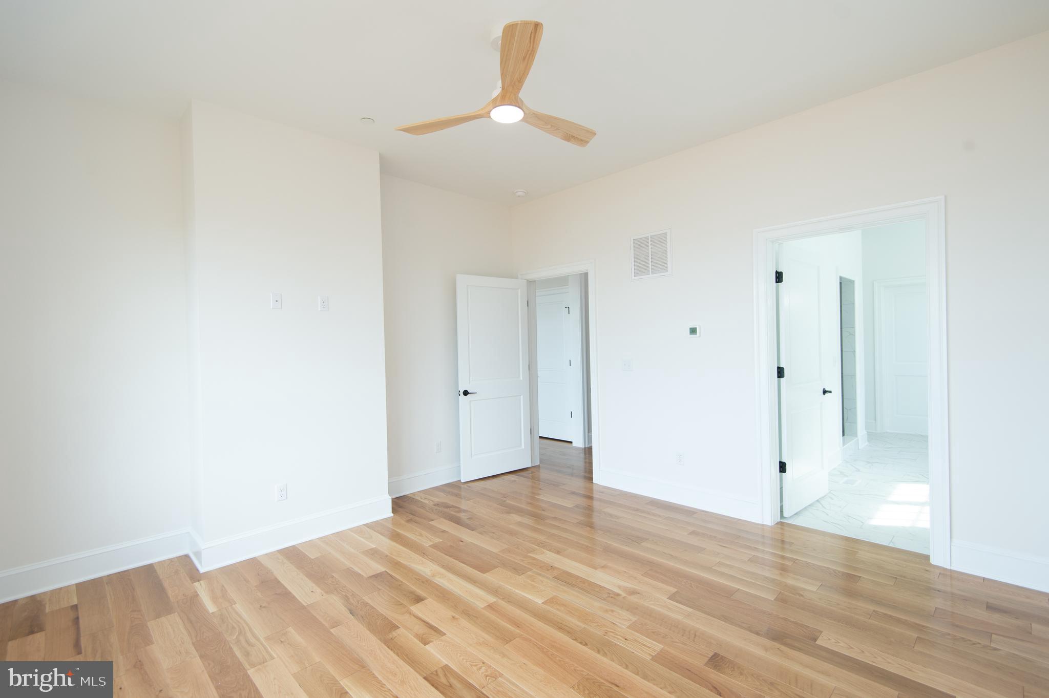 5 Sandy Acres Rd