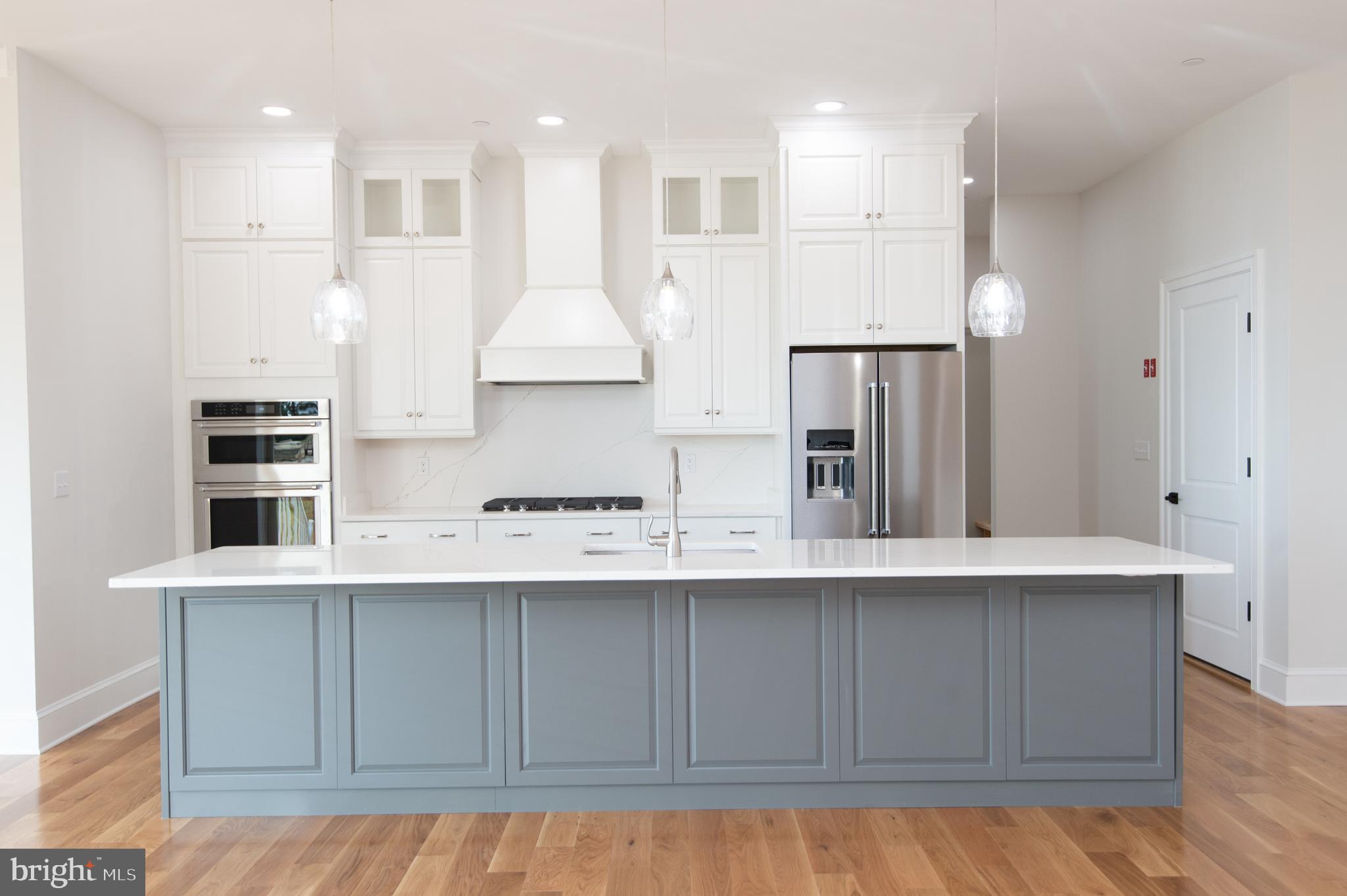 5 Sandy Acres Rd