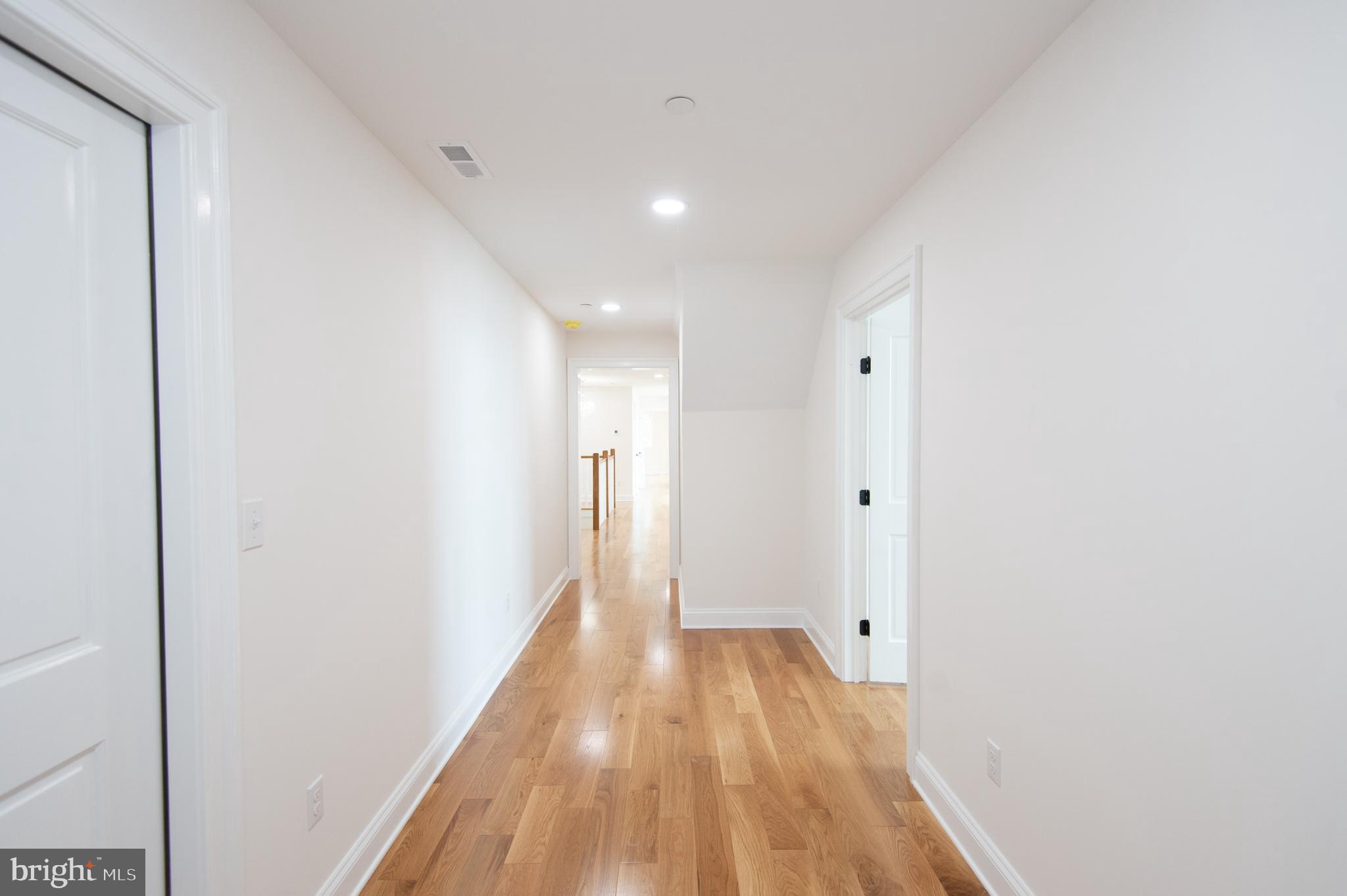 5 Sandy Acres Rd