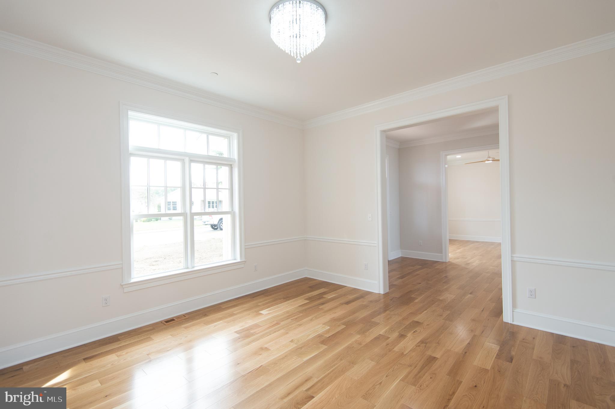5 Sandy Acres Rd