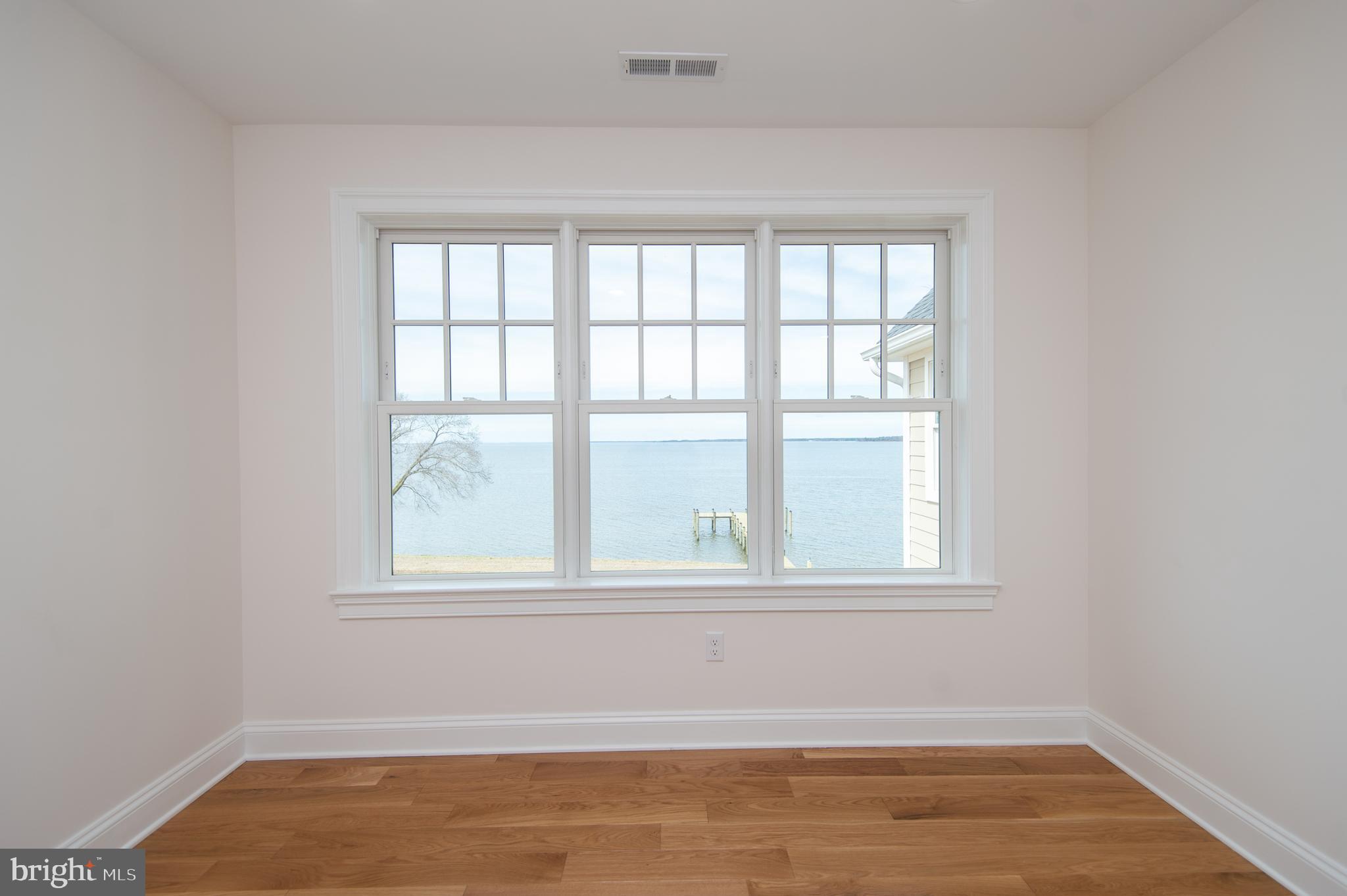5 Sandy Acres Rd