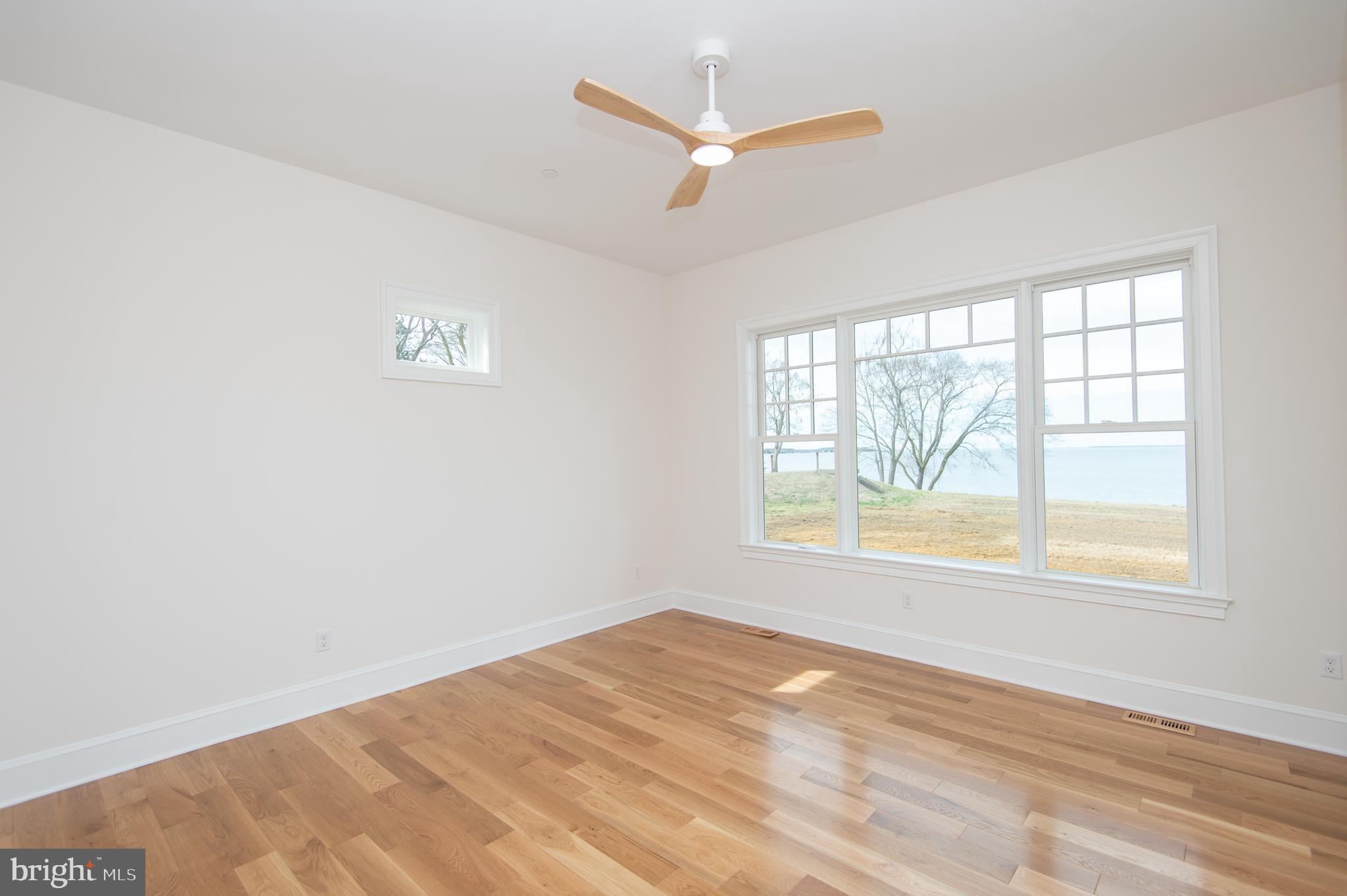 5 Sandy Acres Rd