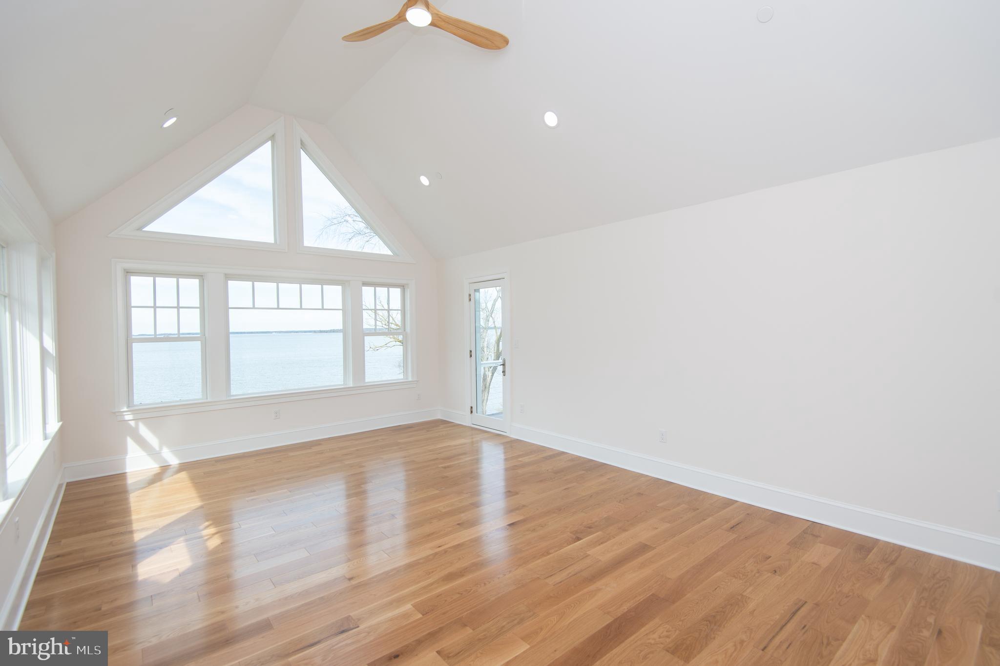 5 Sandy Acres Rd