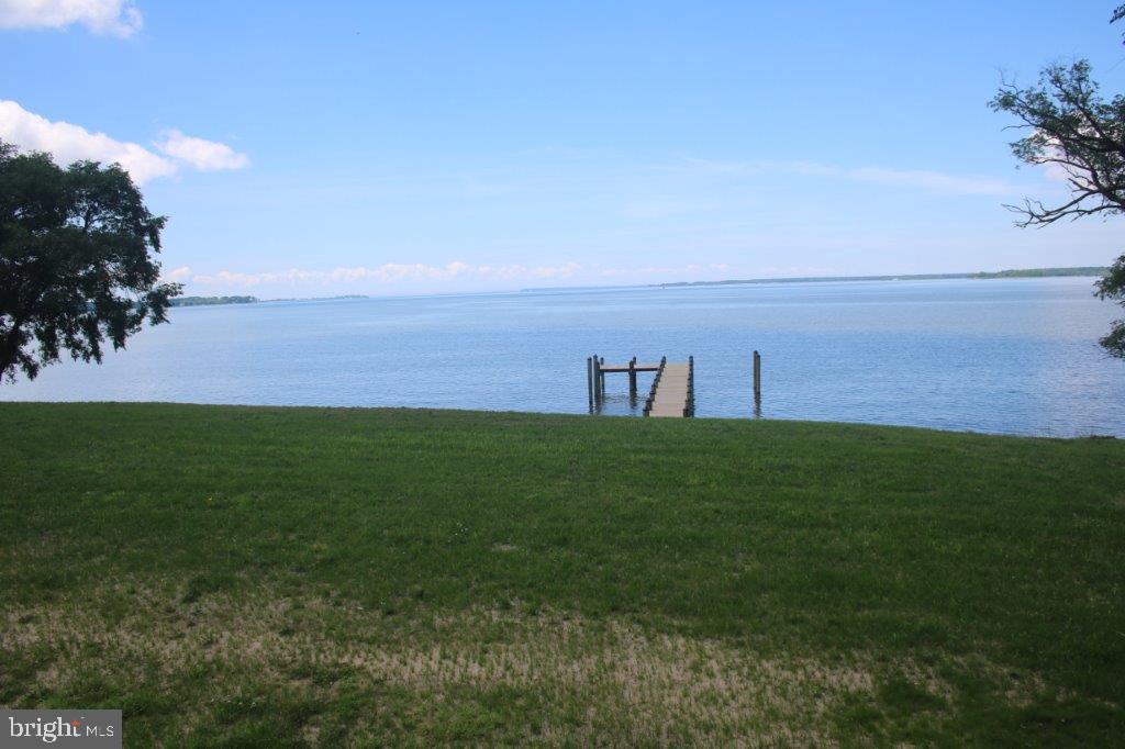 5 Sandy Acres Rd