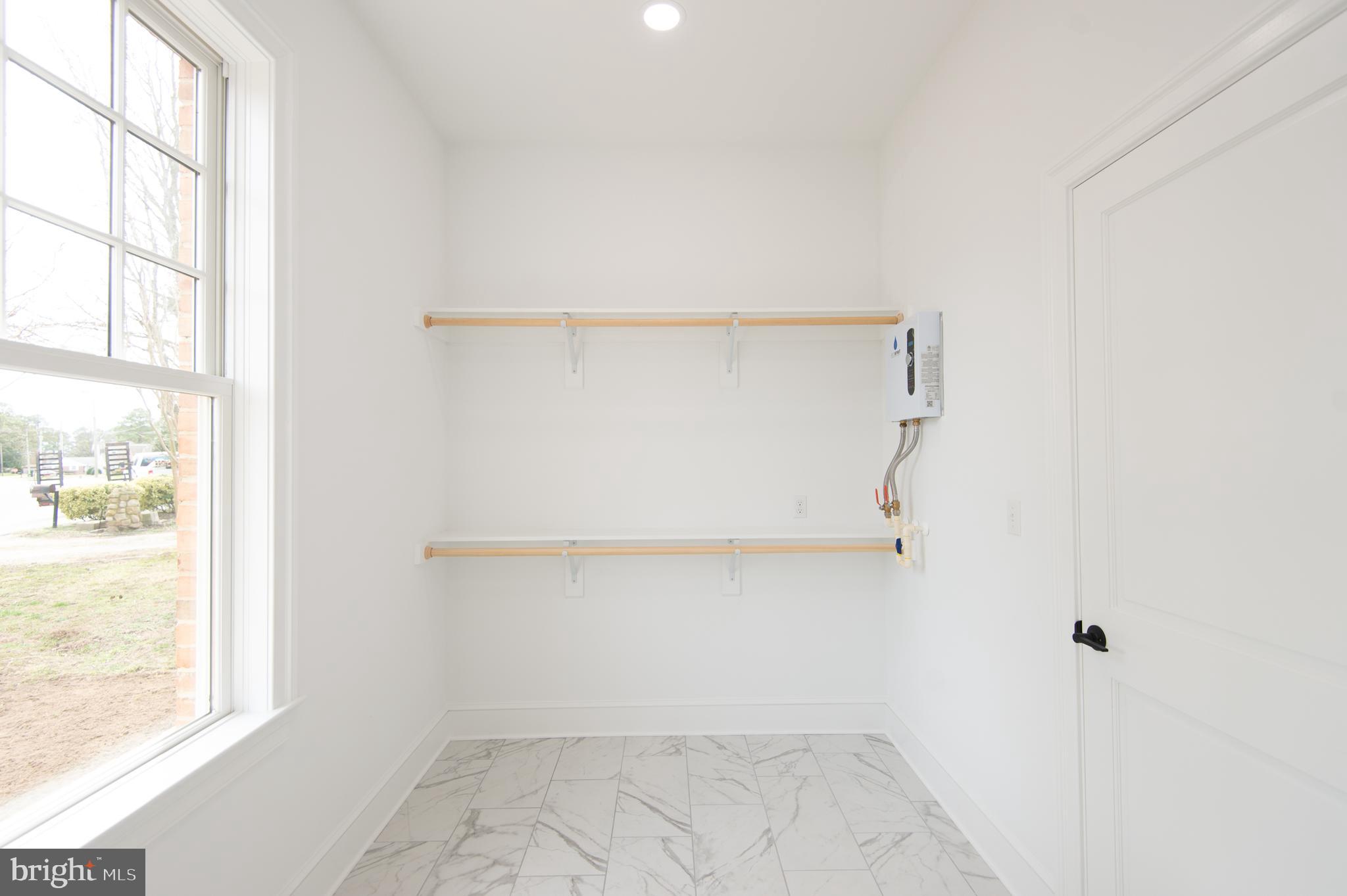 5 Sandy Acres Rd