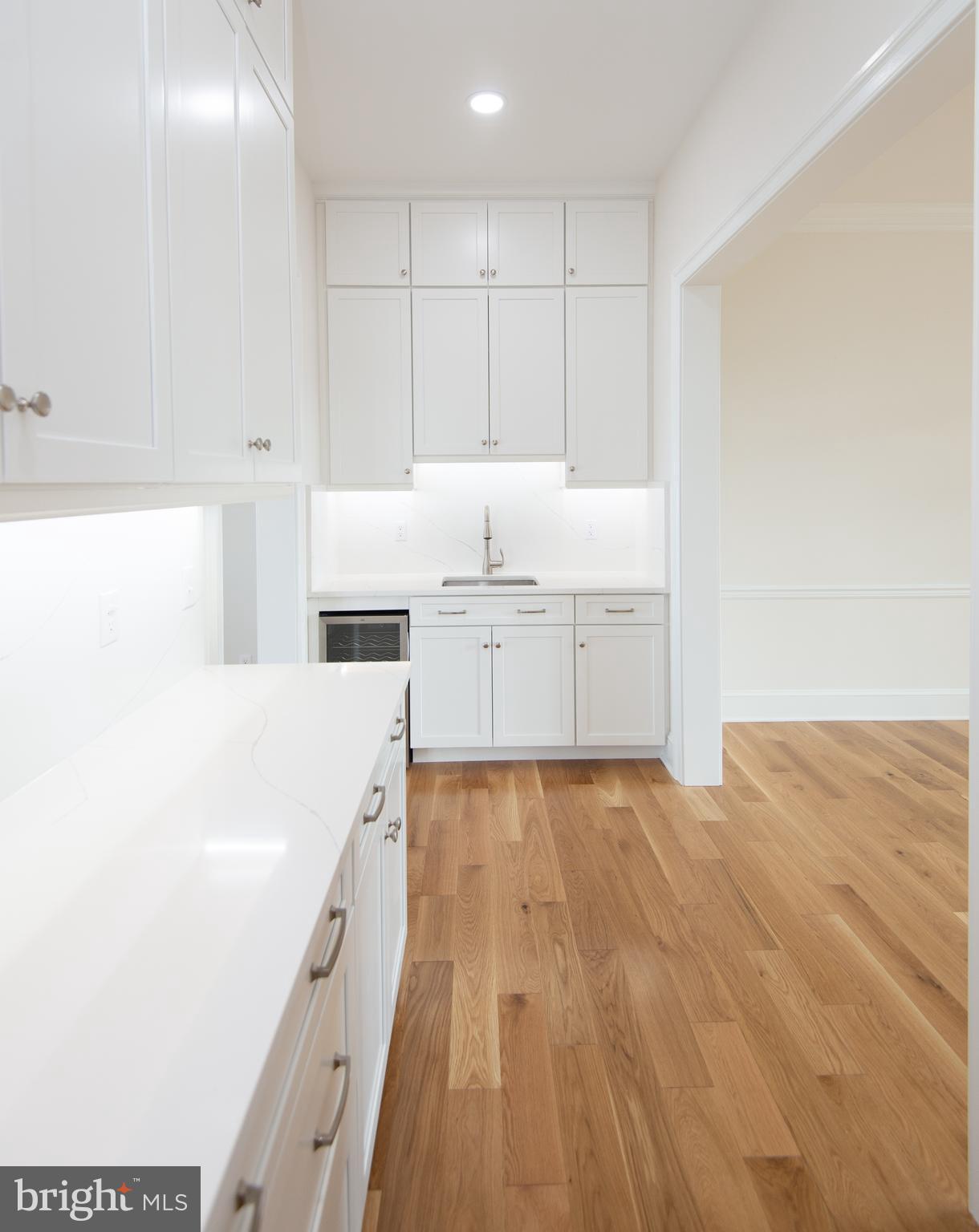 5 Sandy Acres Rd