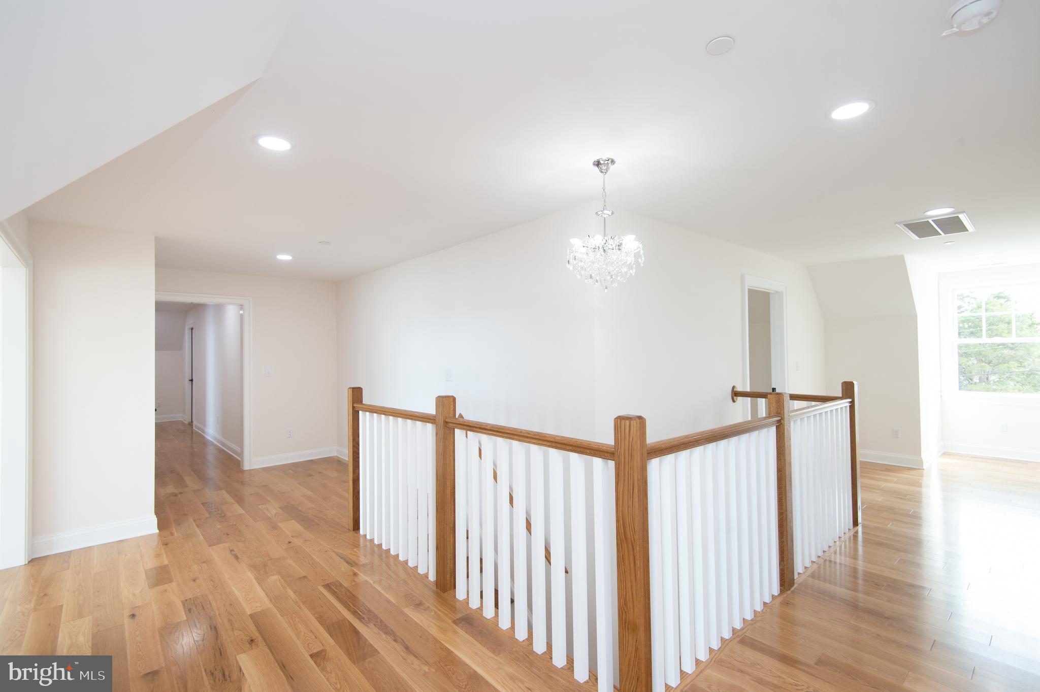 5 Sandy Acres Rd