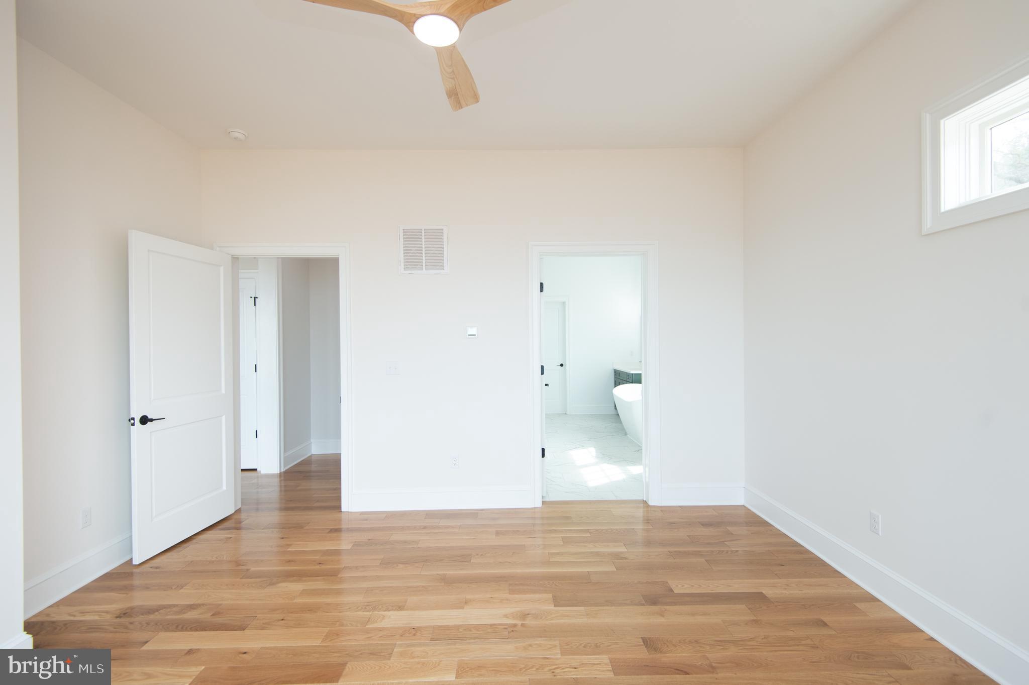 5 Sandy Acres Rd