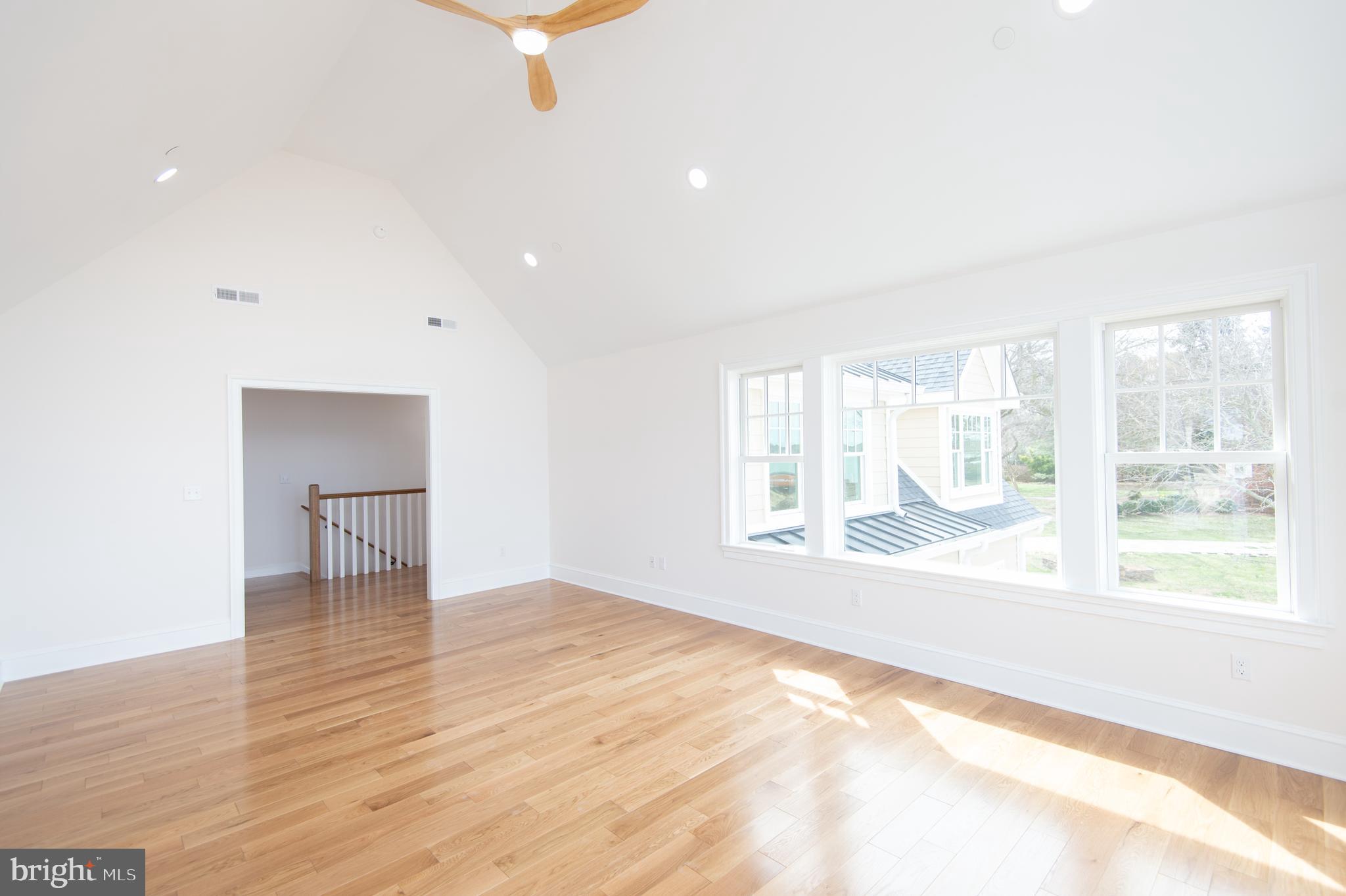 5 Sandy Acres Rd