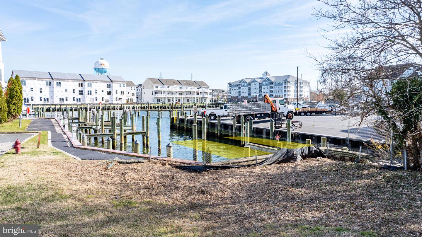 300 Muir St #Boat Slip
