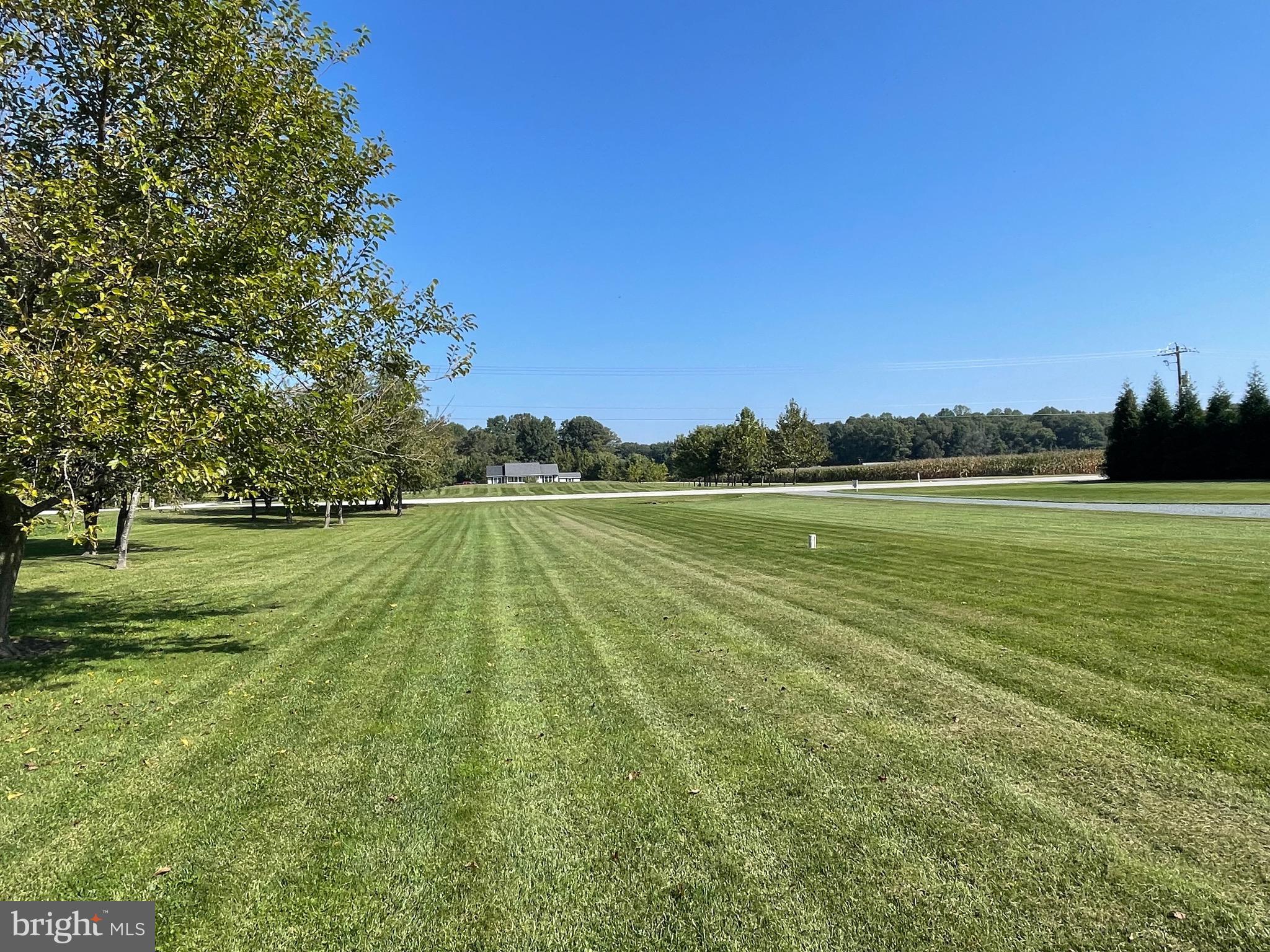 646 Roberts Station Rd