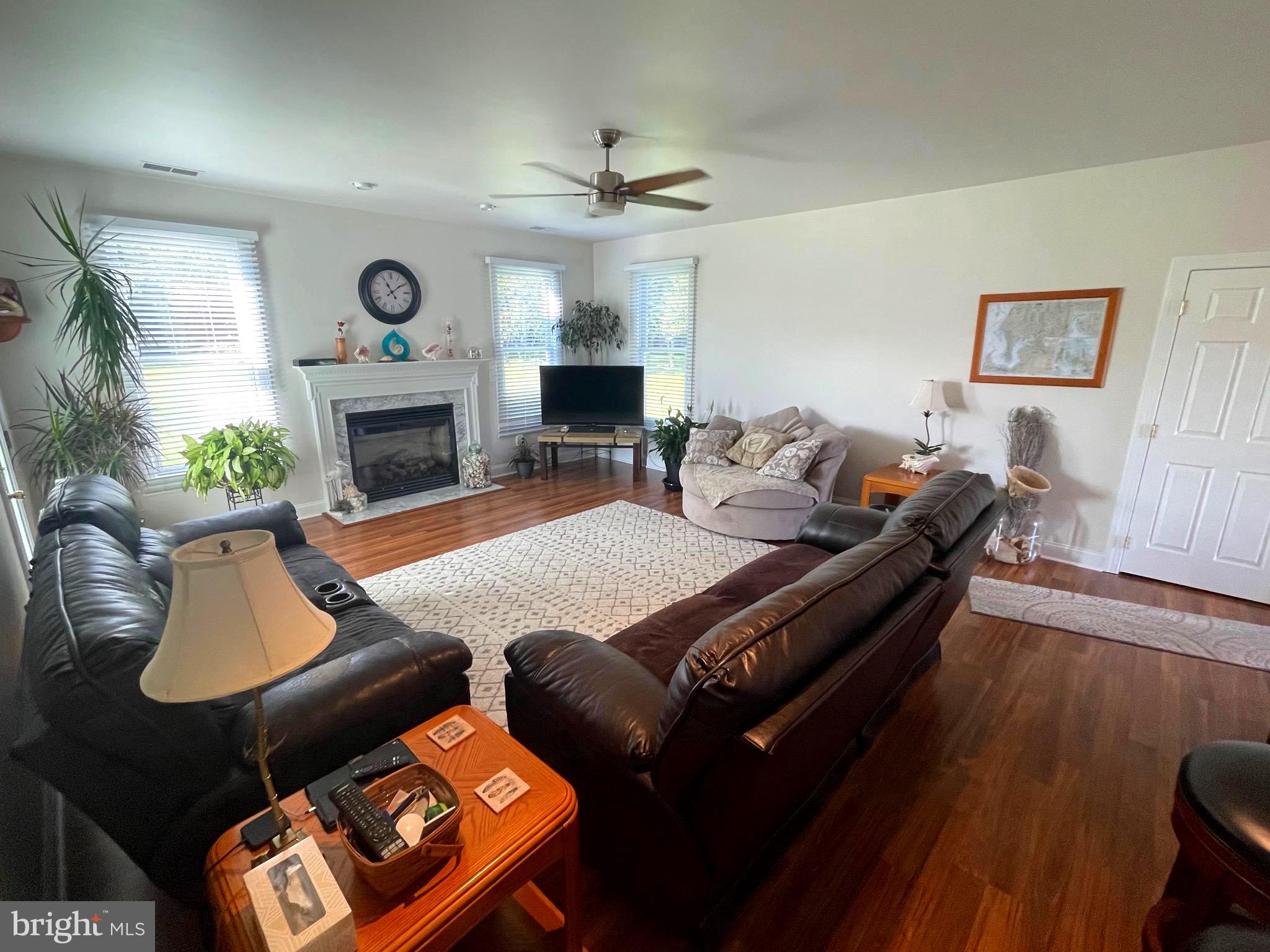 646 Roberts Station Rd