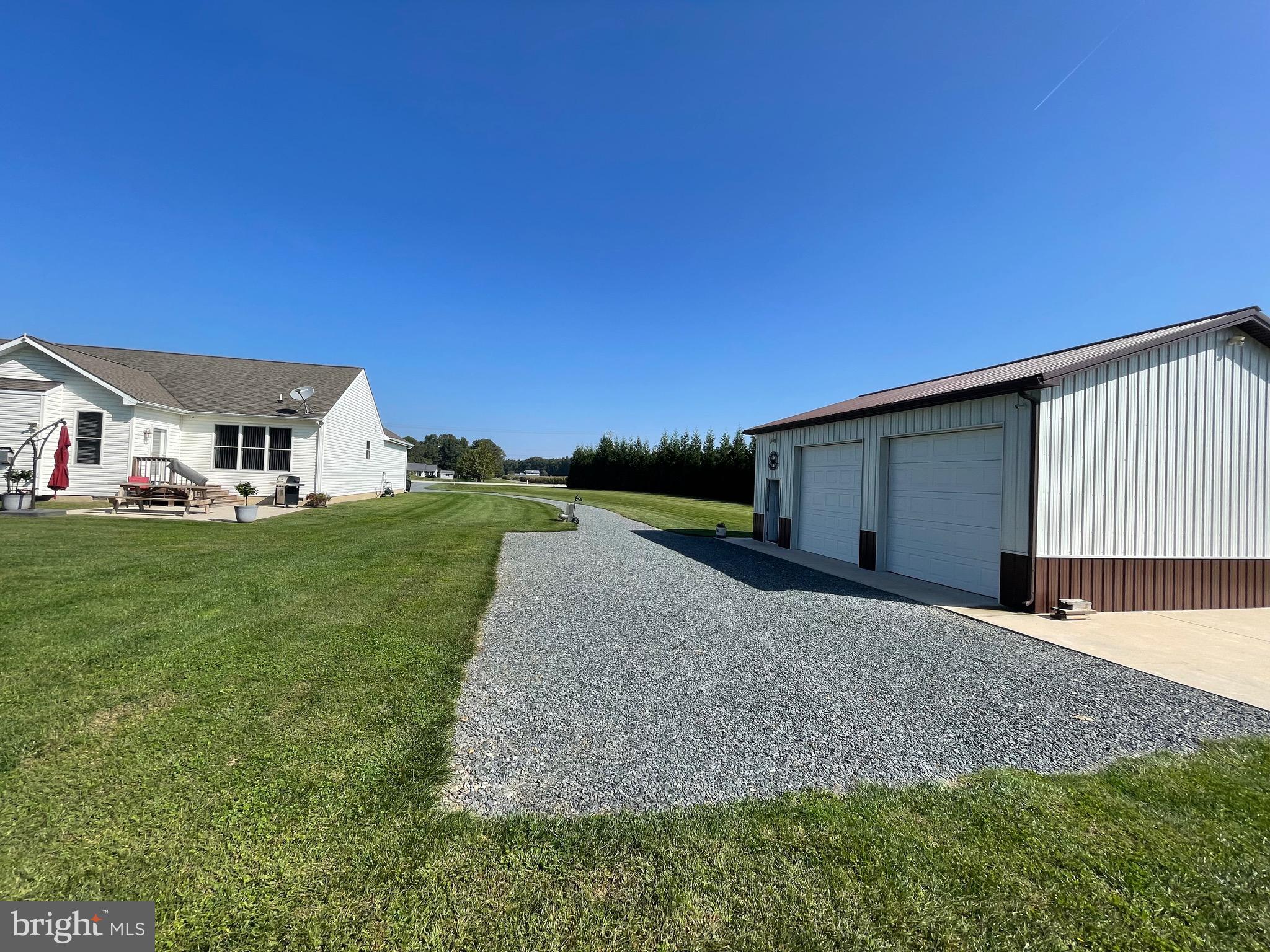 646 Roberts Station Rd