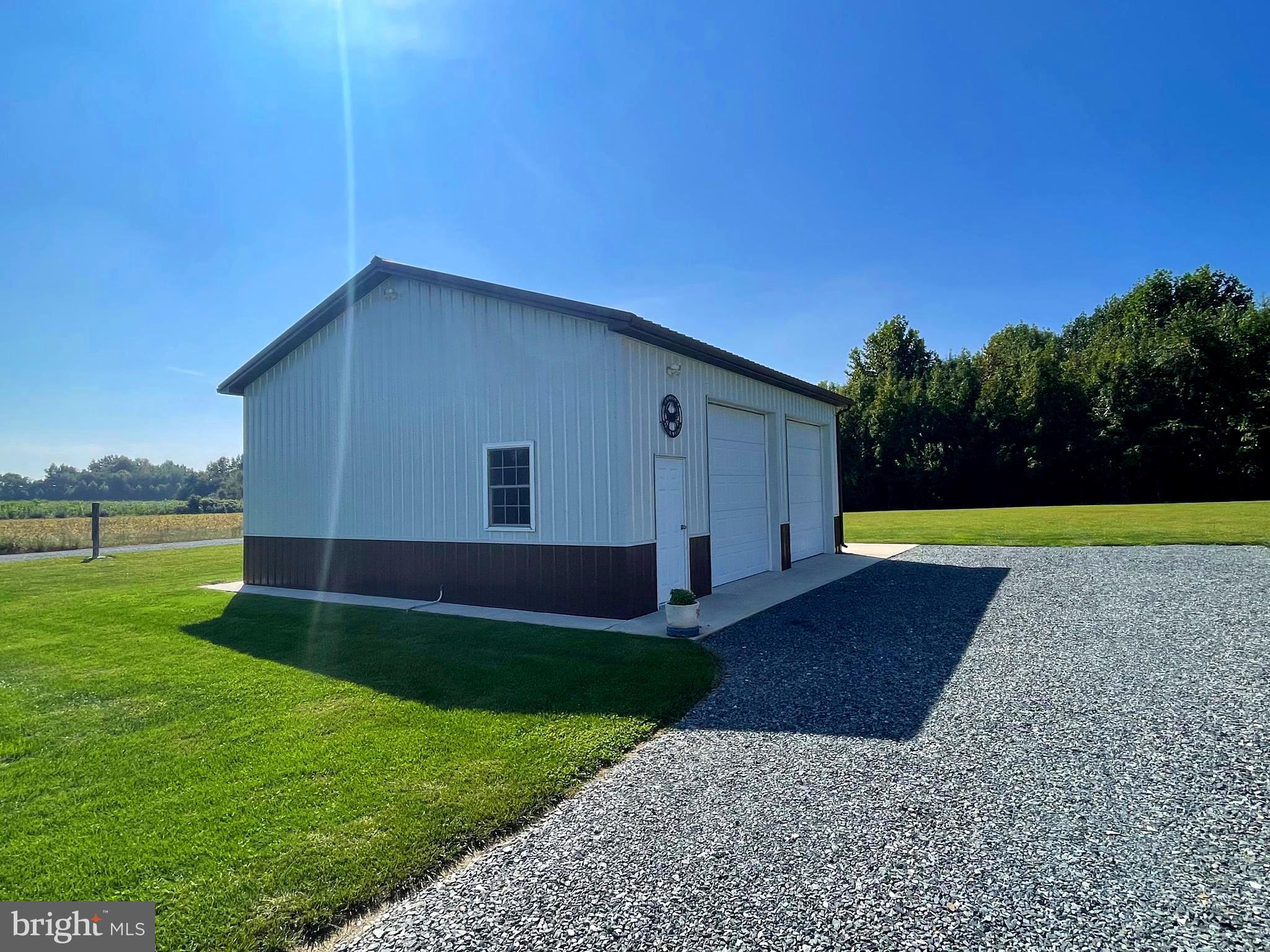 646 Roberts Station Rd