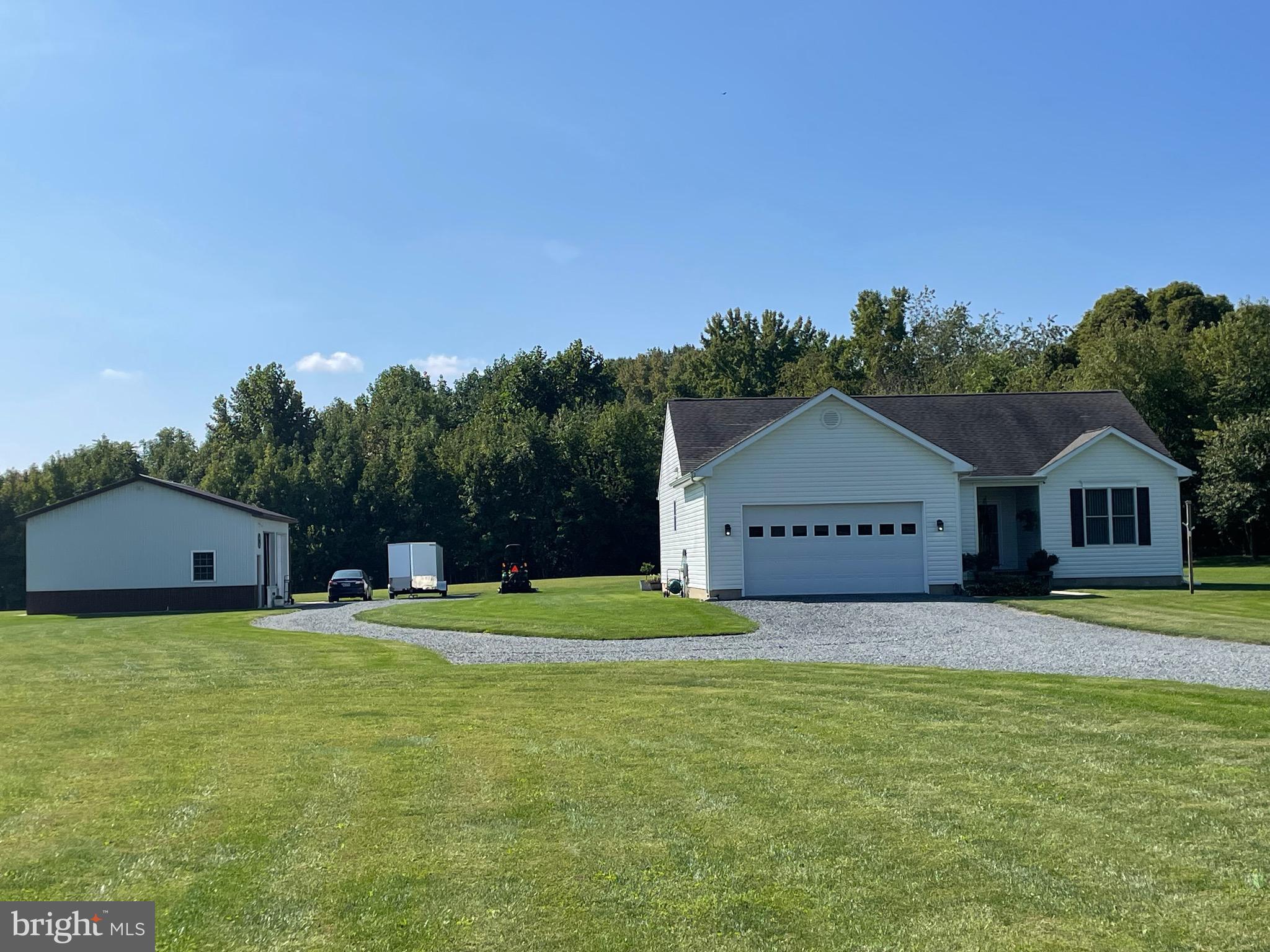 646 Roberts Station Rd