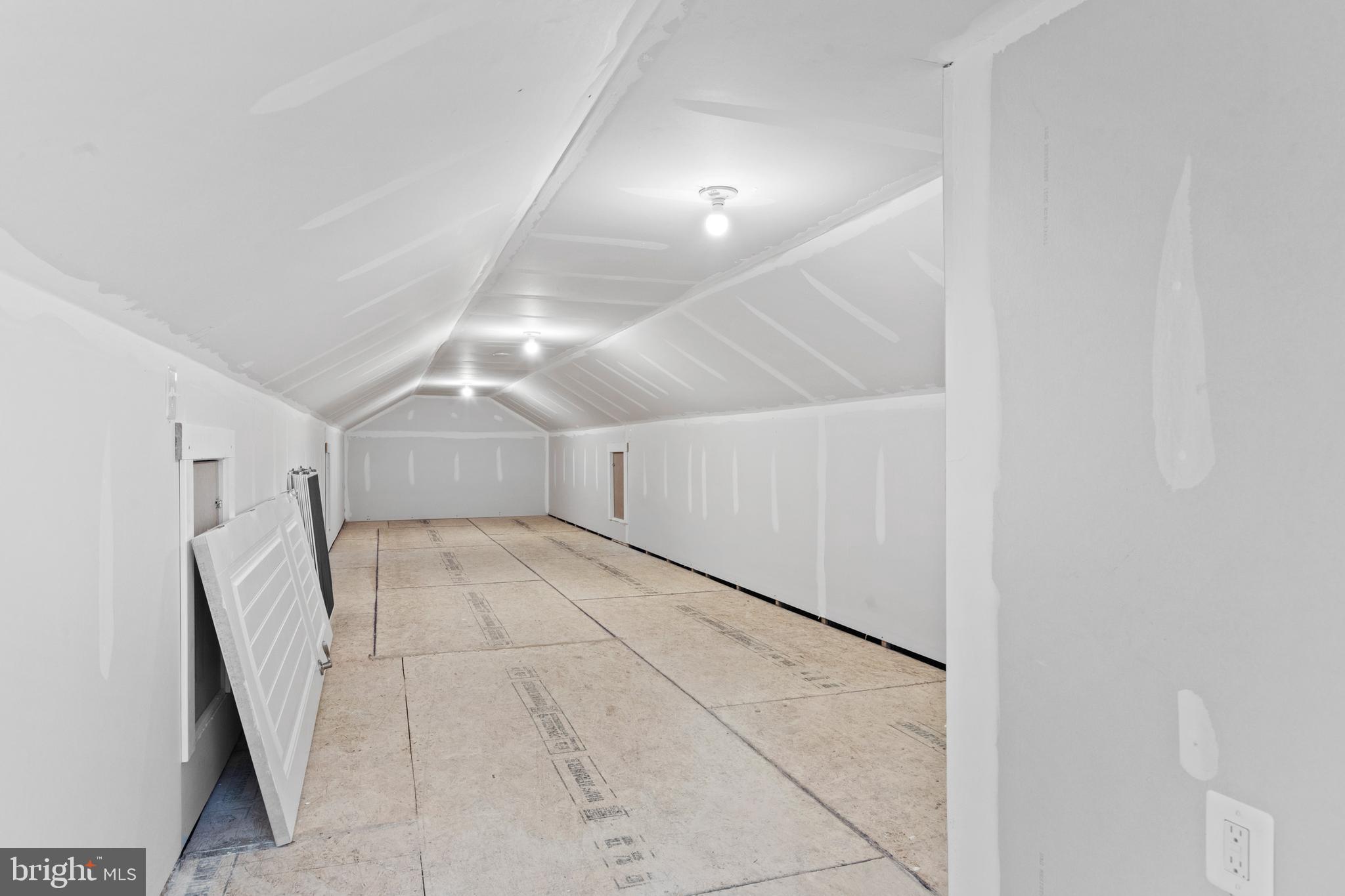 158 Sailcloth Way