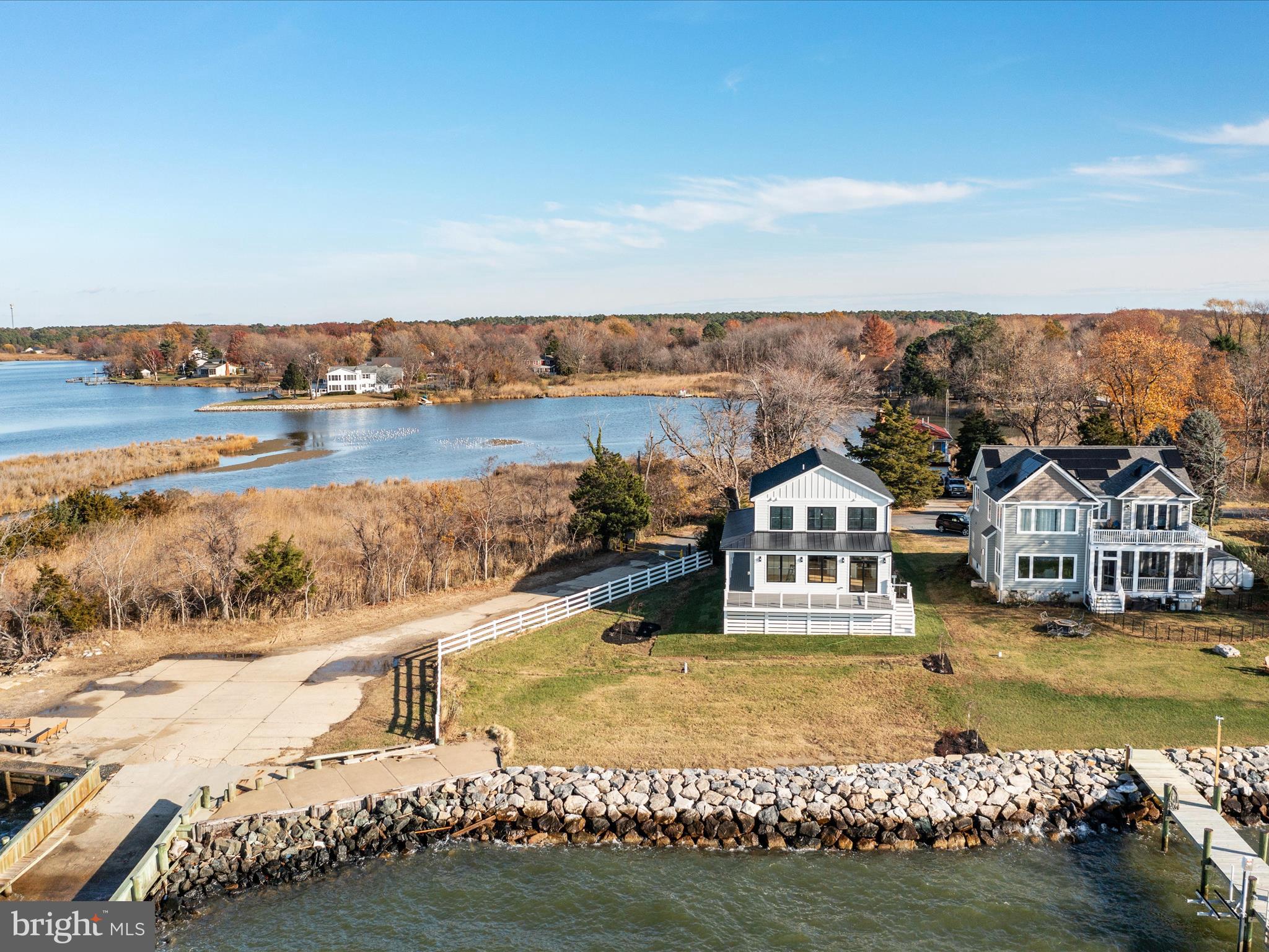 100 Beachside Dr