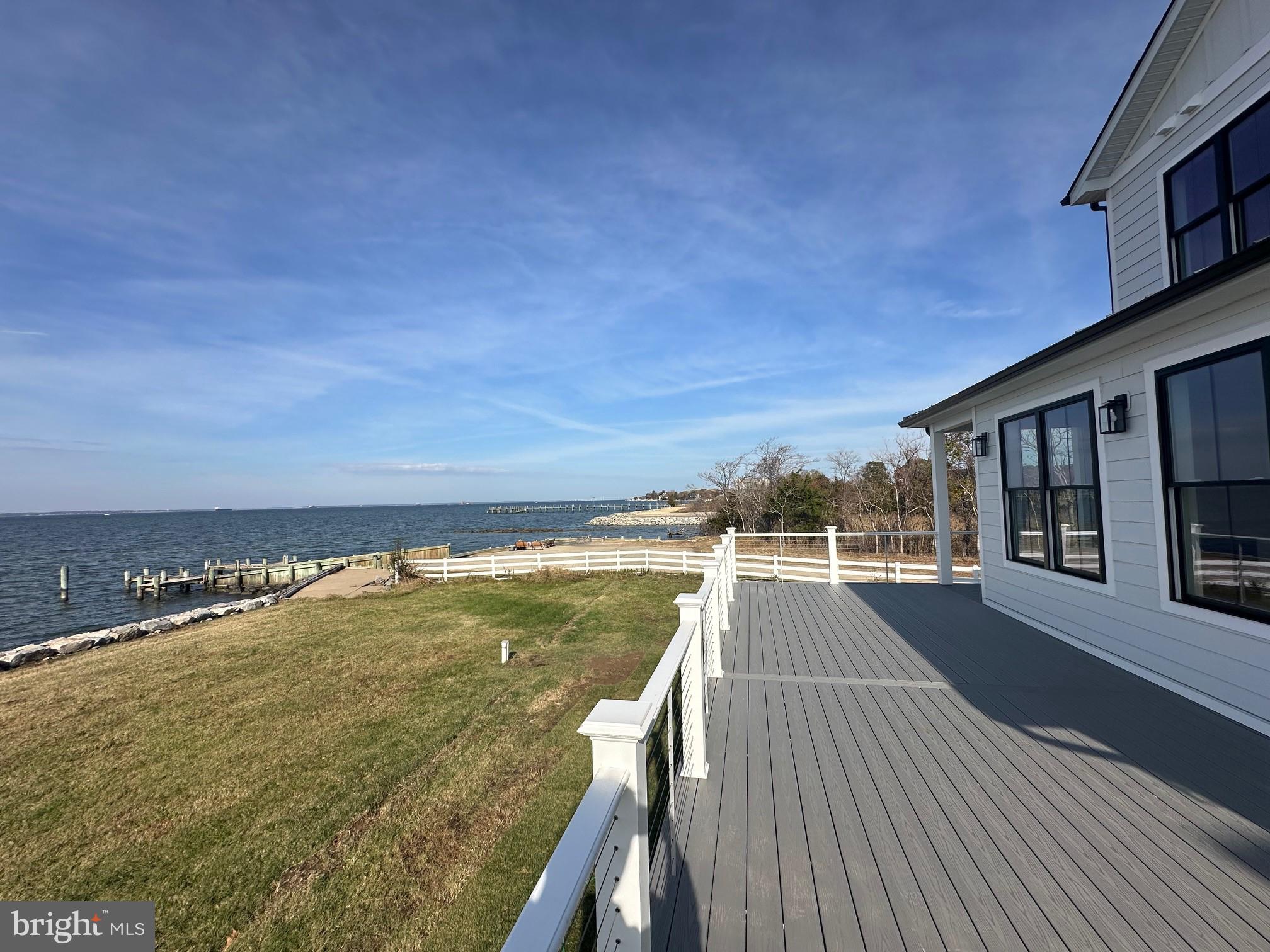 100 Beachside Dr