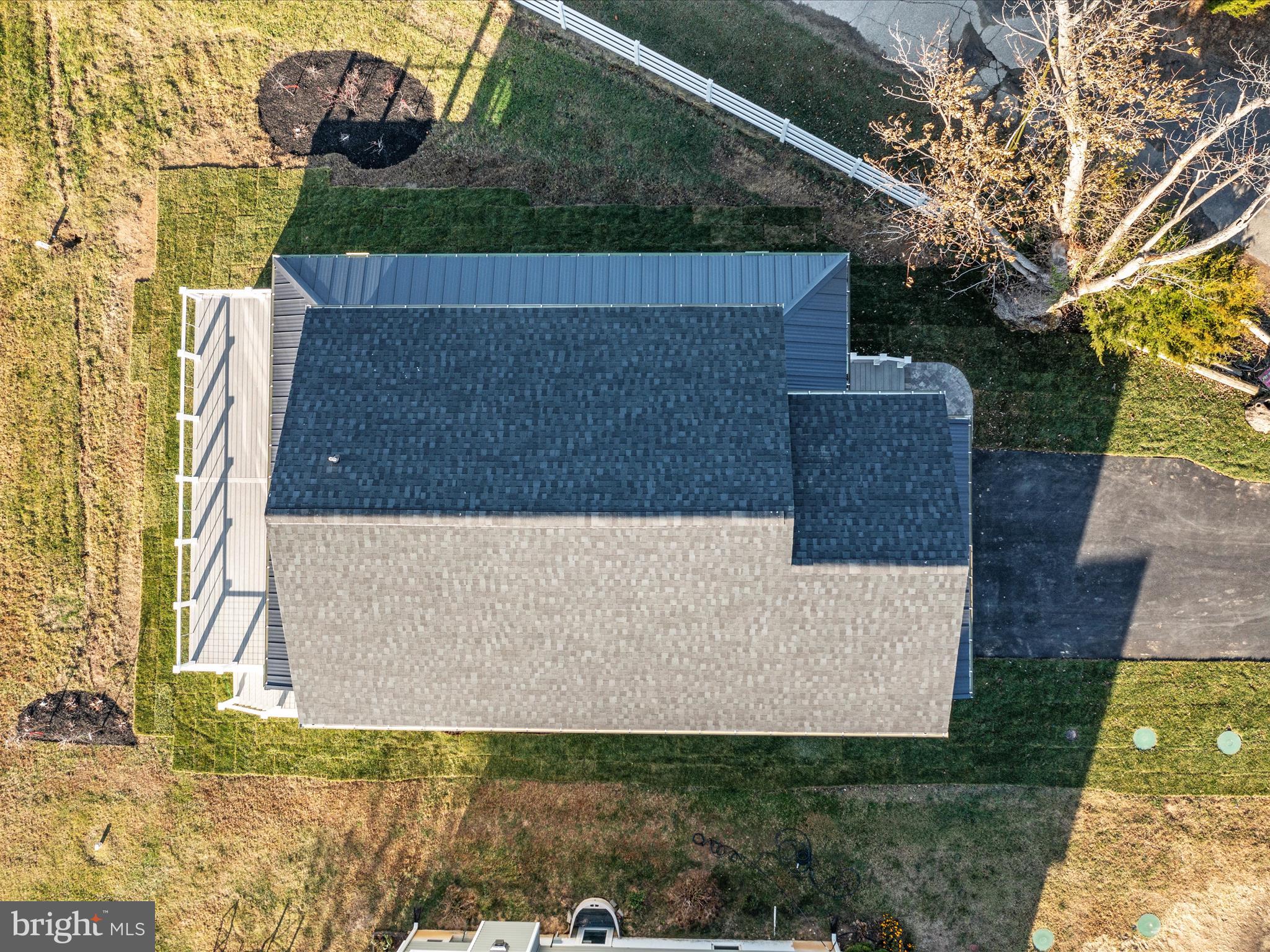 100 Beachside Dr