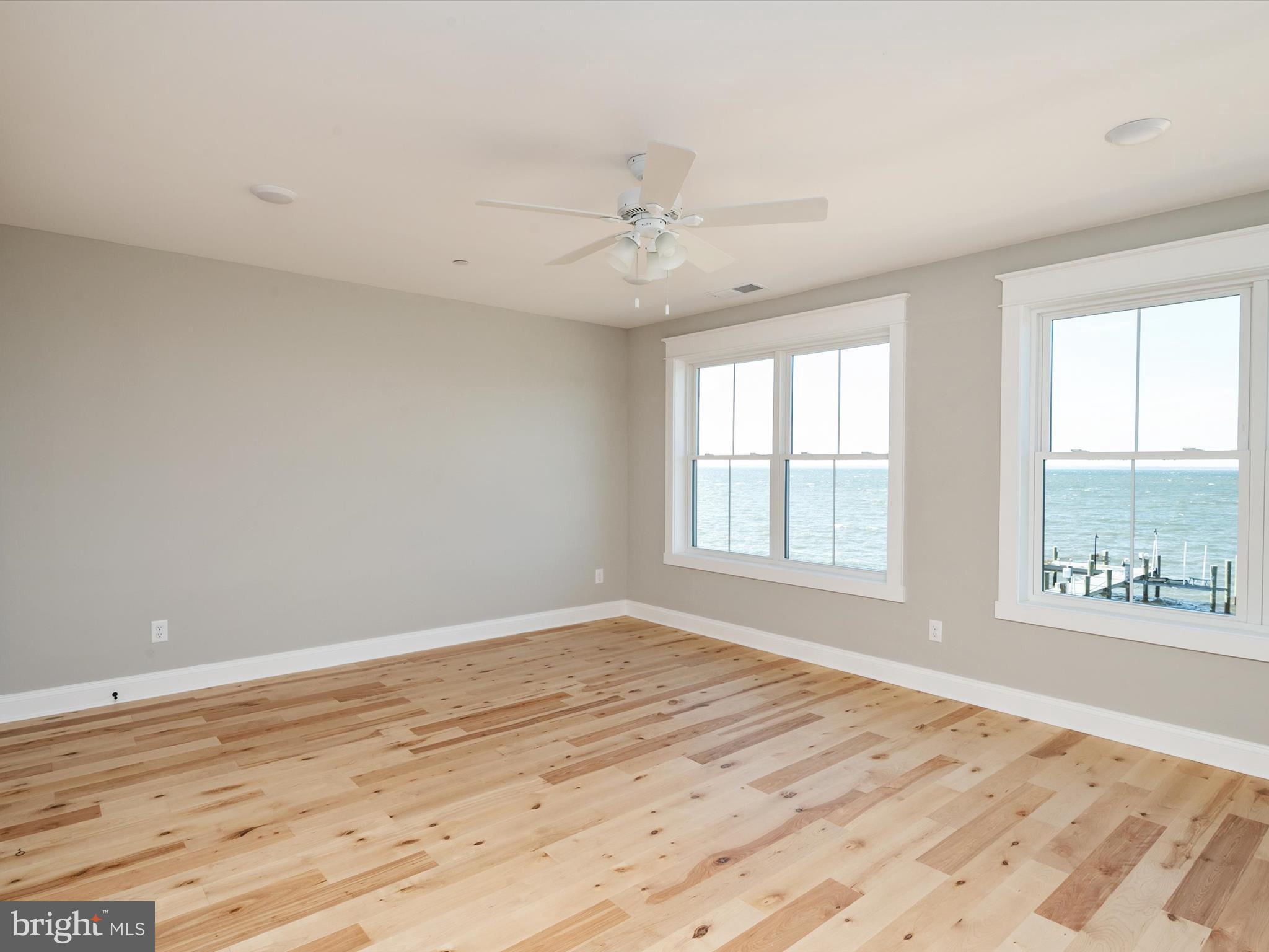 100 Beachside Dr
