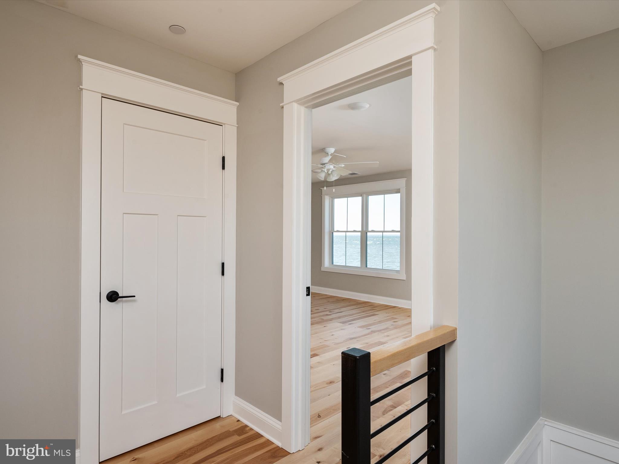 100 Beachside Dr