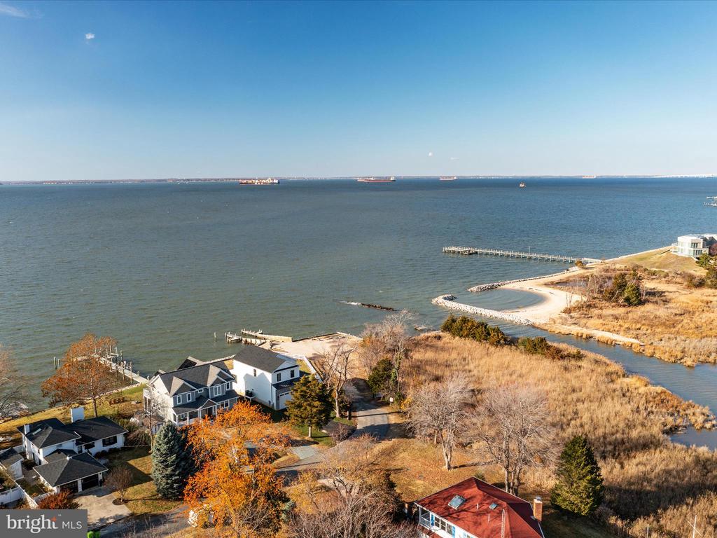 100 Beachside Dr