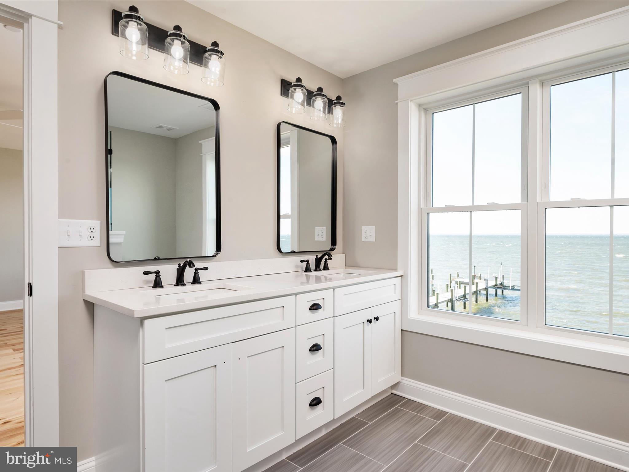 100 Beachside Dr