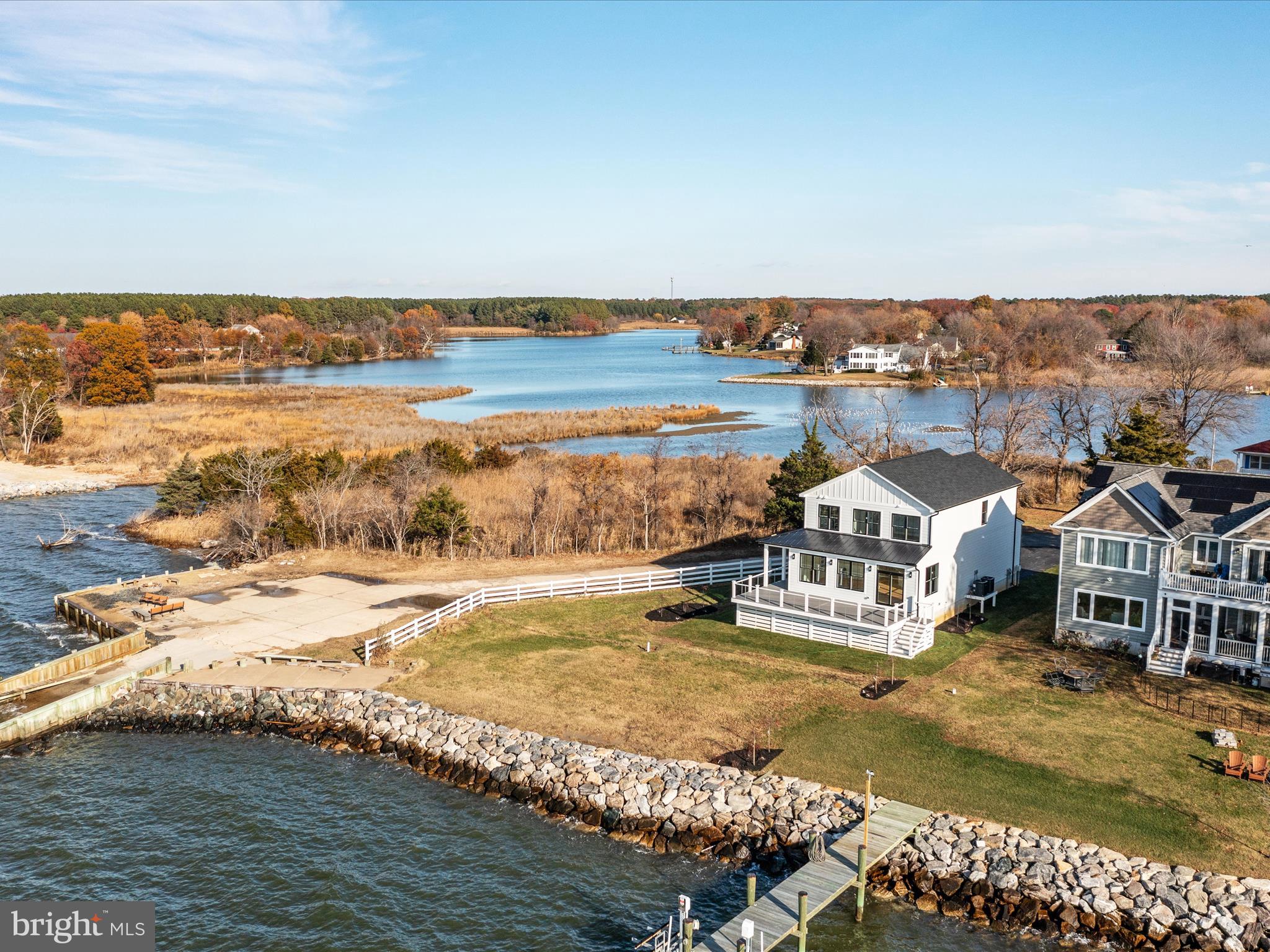 100 Beachside Dr