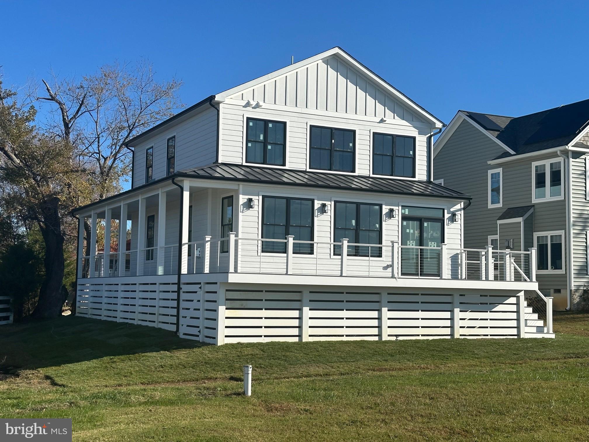 100 Beachside Dr