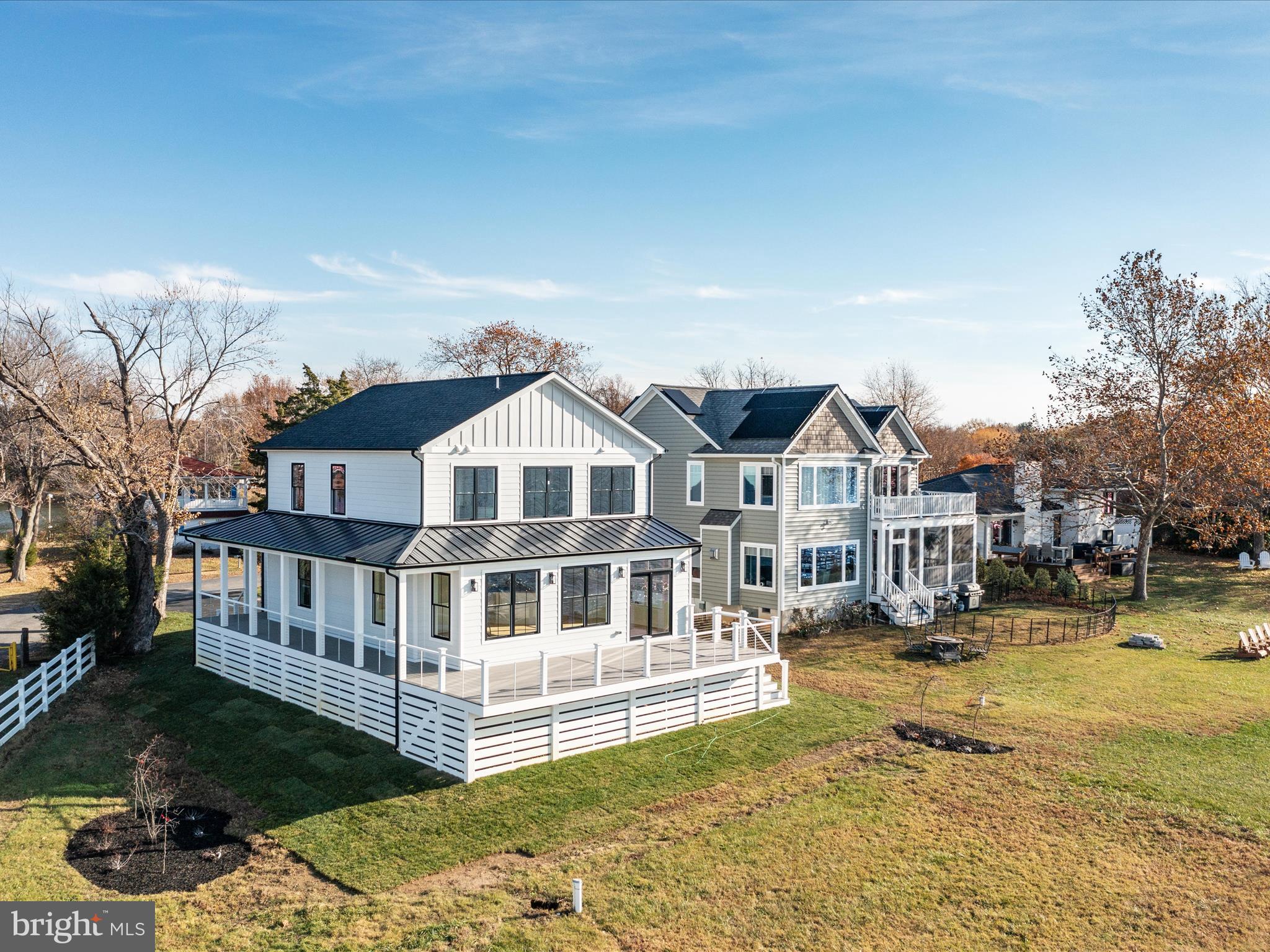 100 Beachside Dr