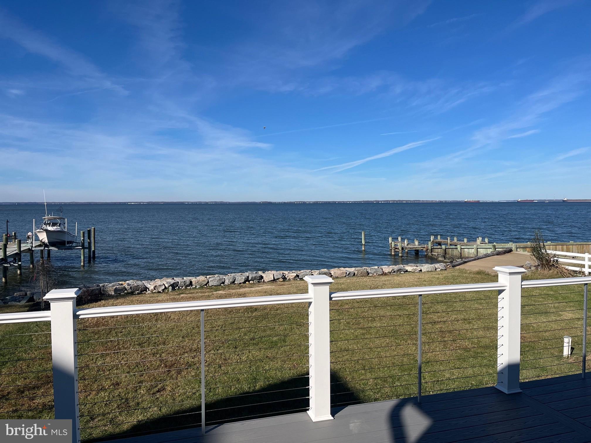 100 Beachside Dr
