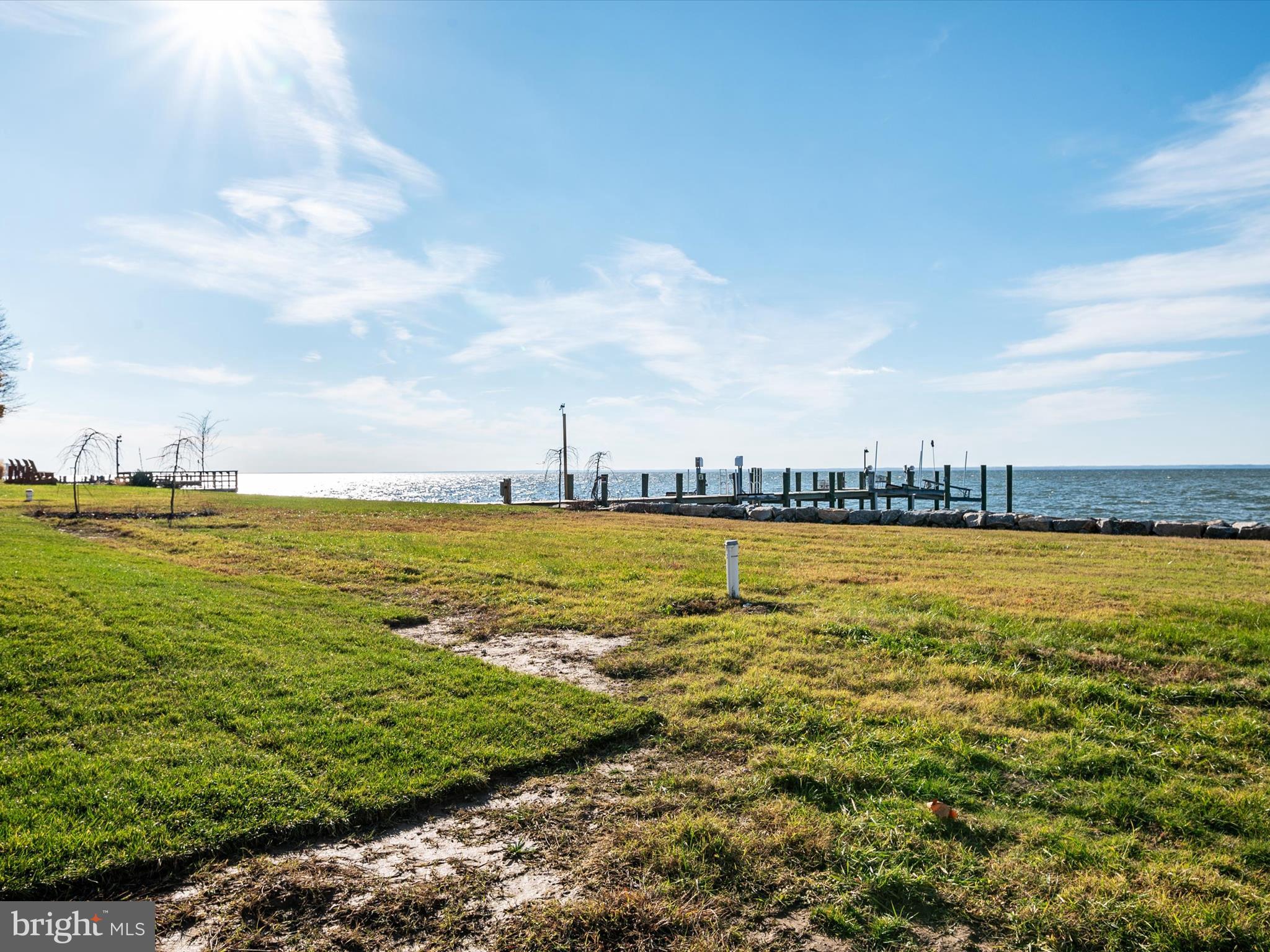 100 Beachside Dr