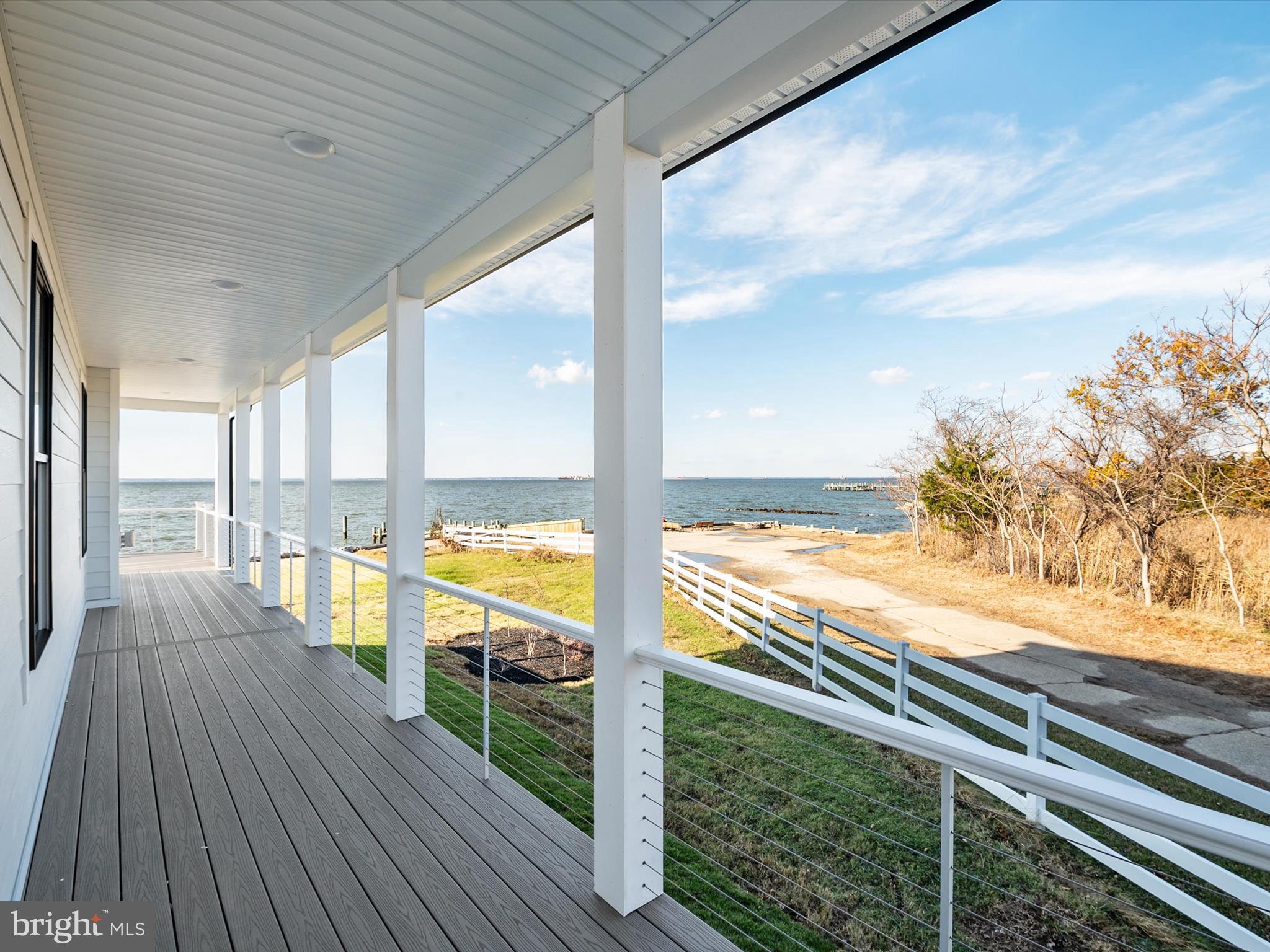 100 Beachside Dr