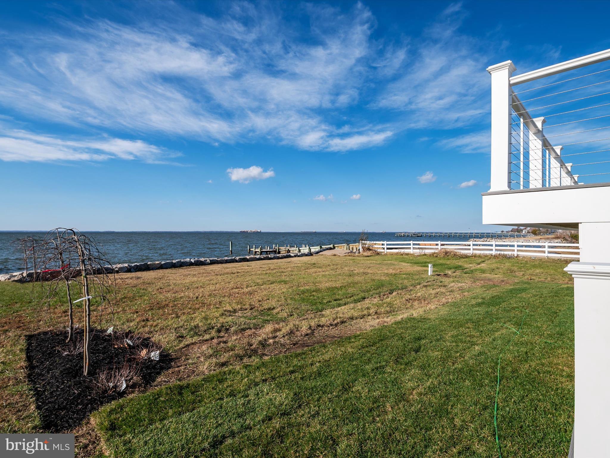 100 Beachside Dr